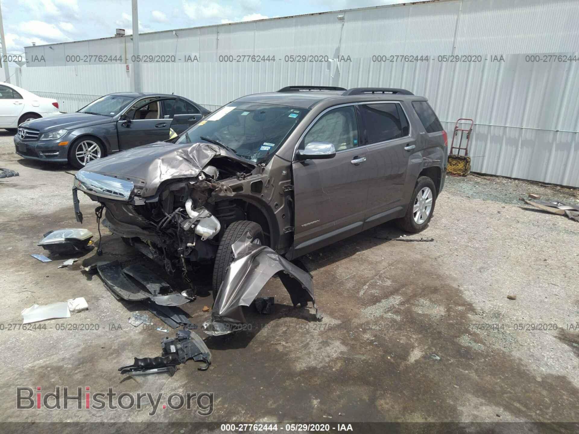 2011 GMC TERRAIN - VIN: 2CTALSEC9B6250166 - Фото 2