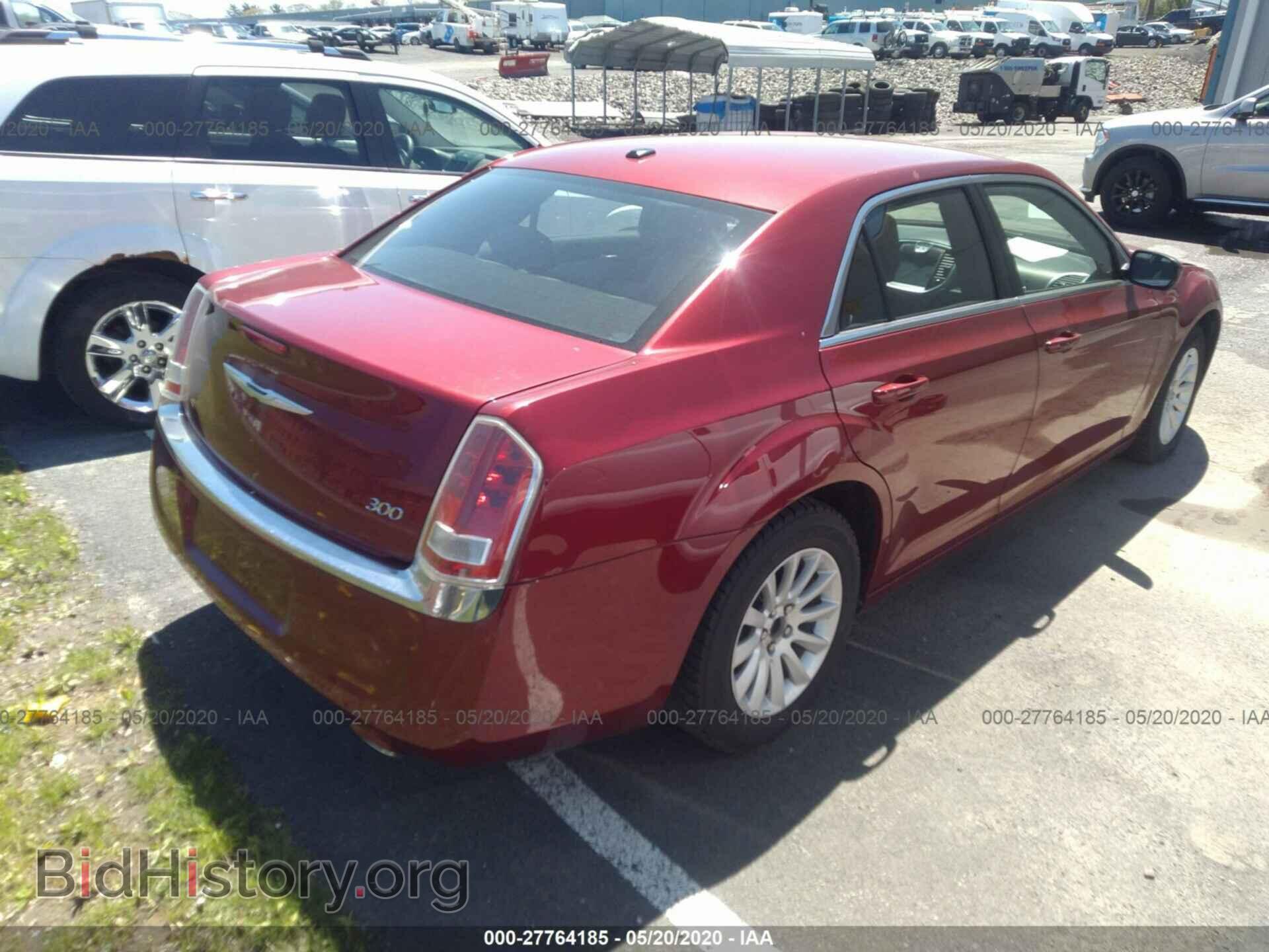 2011 Chrysler 300 - VIN: 2C3CA4CG7BH528678 - Фото 4