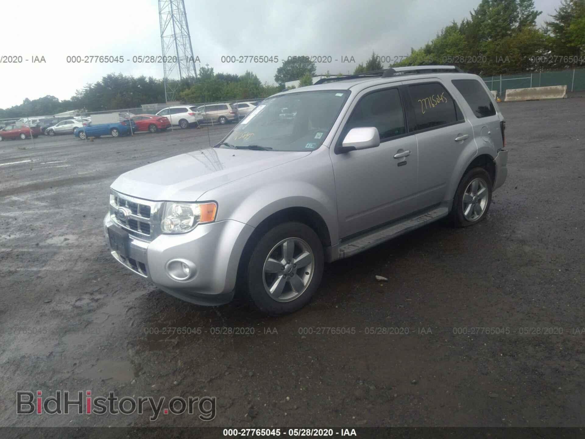 2011 FORD ESCAPE - VIN: 1FMCU0E79BKA41897 - Фото 2