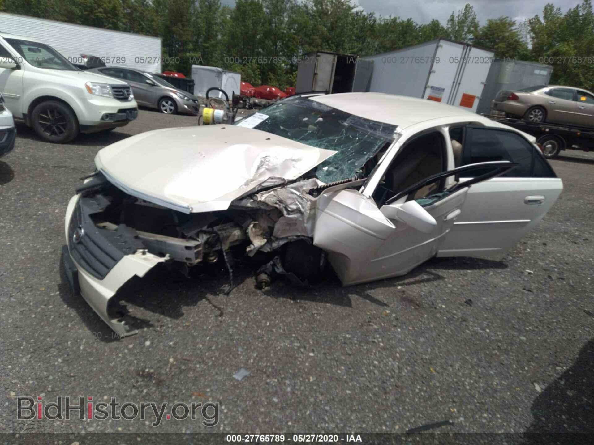 2004 CADILLAC CTS - VIN: 1G6DM577940132480 - Фото 2