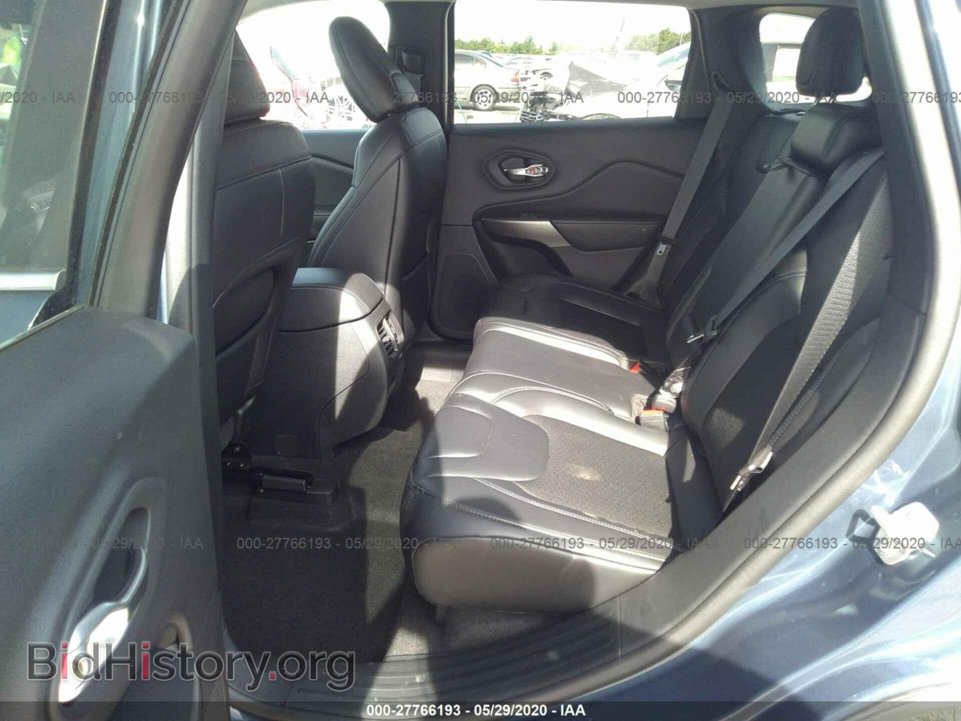 2020 JEEP CHEROKEE - VIN: 1C4PJLLB3LD521589 - Фото 8