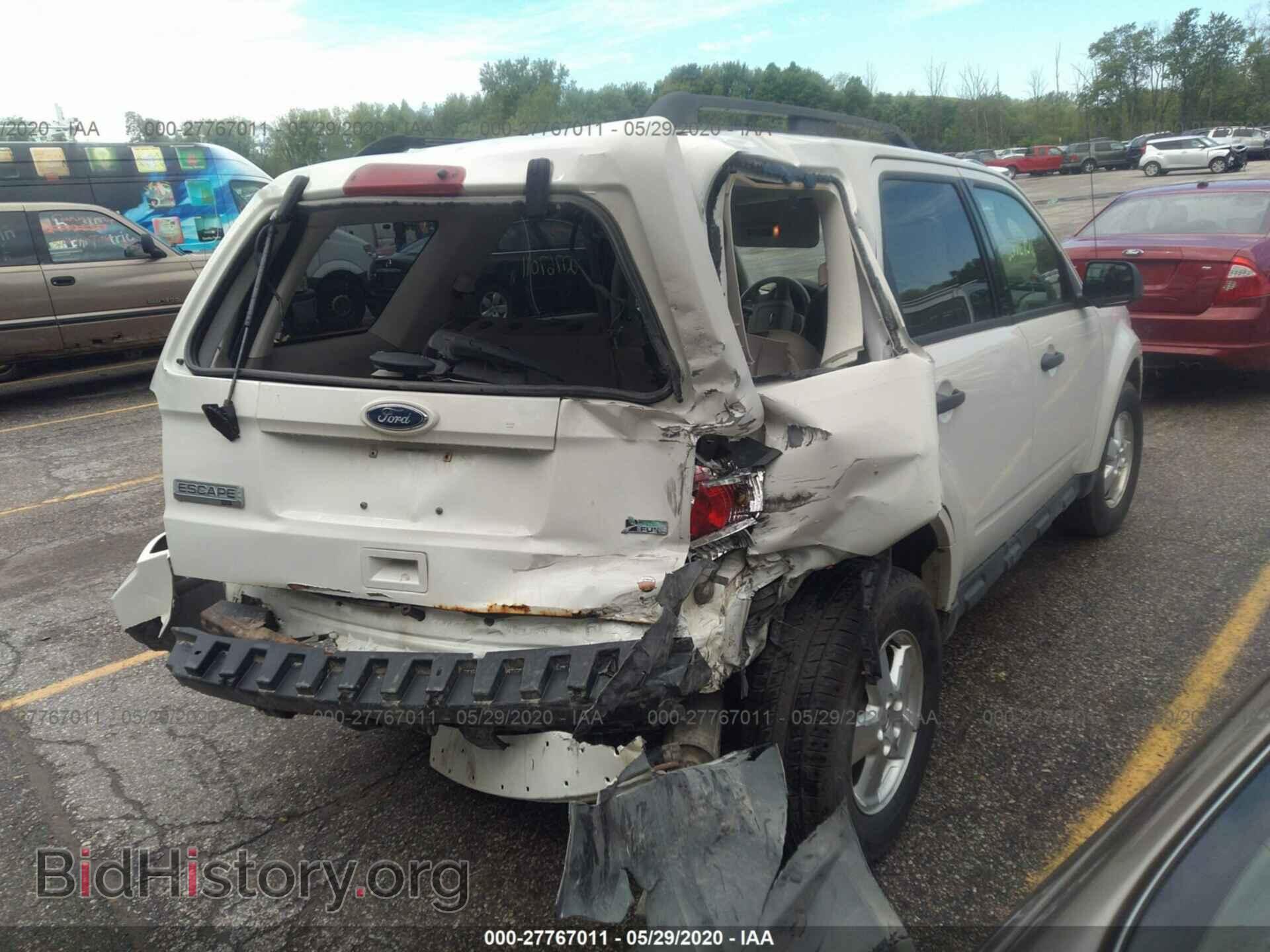2012 FORD ESCAPE - VIN: 1FMCU0DG5CKB79746 - Фото 4