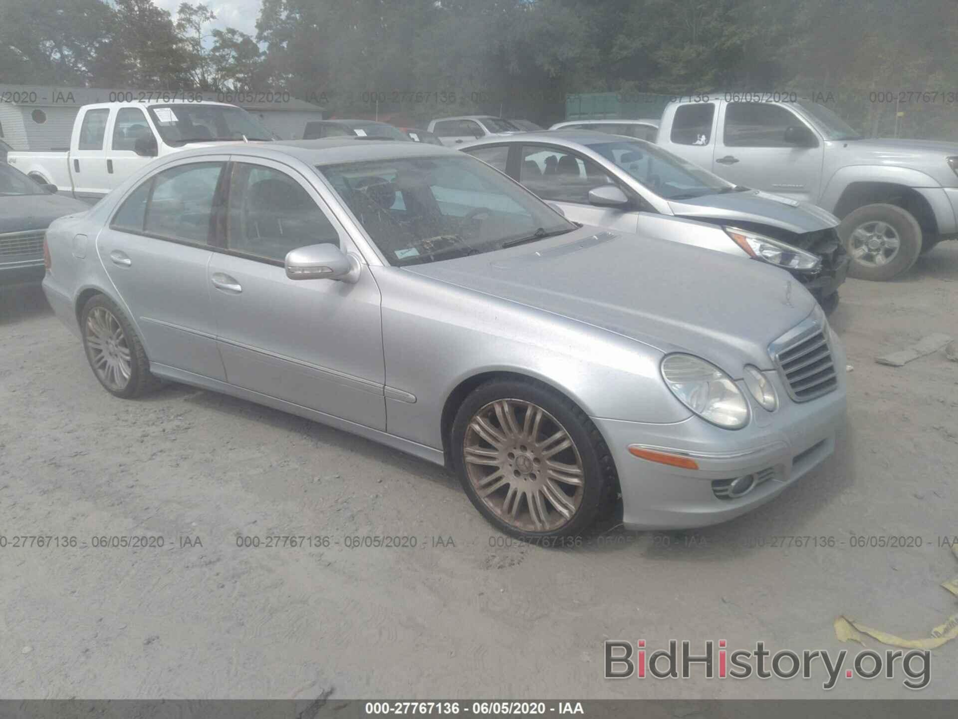 Photo WDBUF56X48B195584 - MERCEDES-BENZ E-CLASS 2008