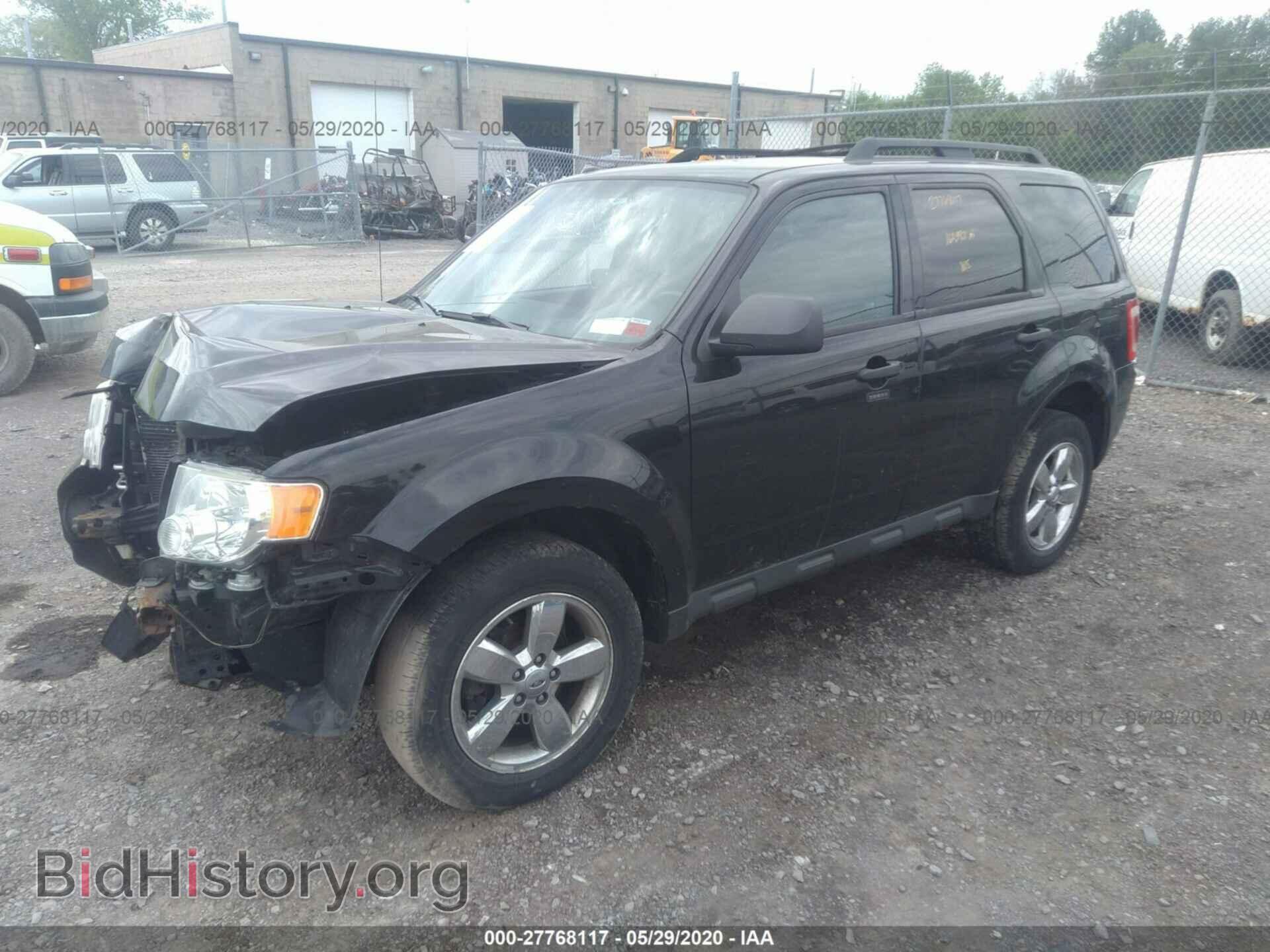 2011 FORD ESCAPE - VIN: 1FMCU9DG3BKC09555 - Фото 2