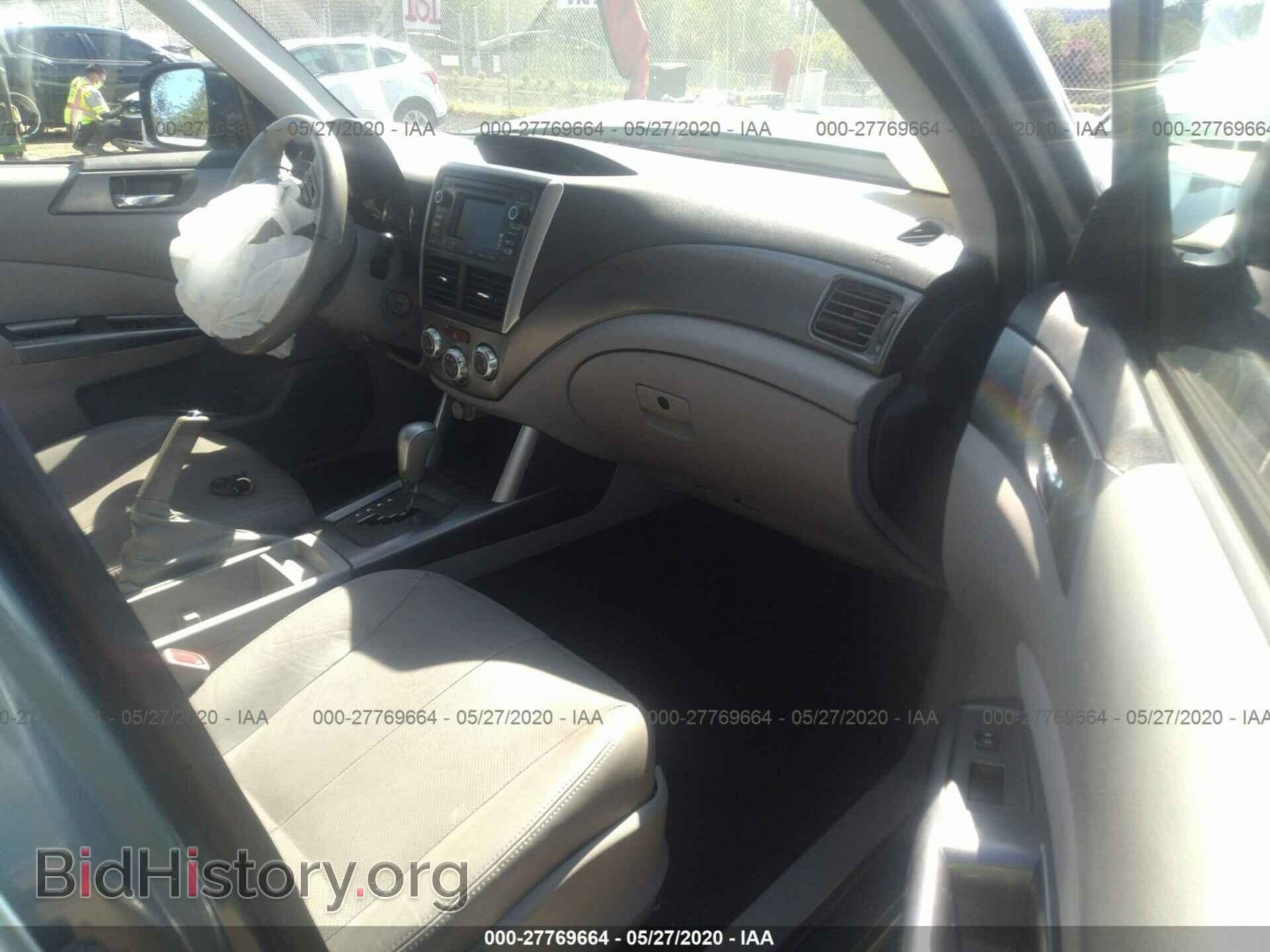 2011 SUBARU FORESTER - VIN: JF2SHAECXBH740560 - Фото 5
