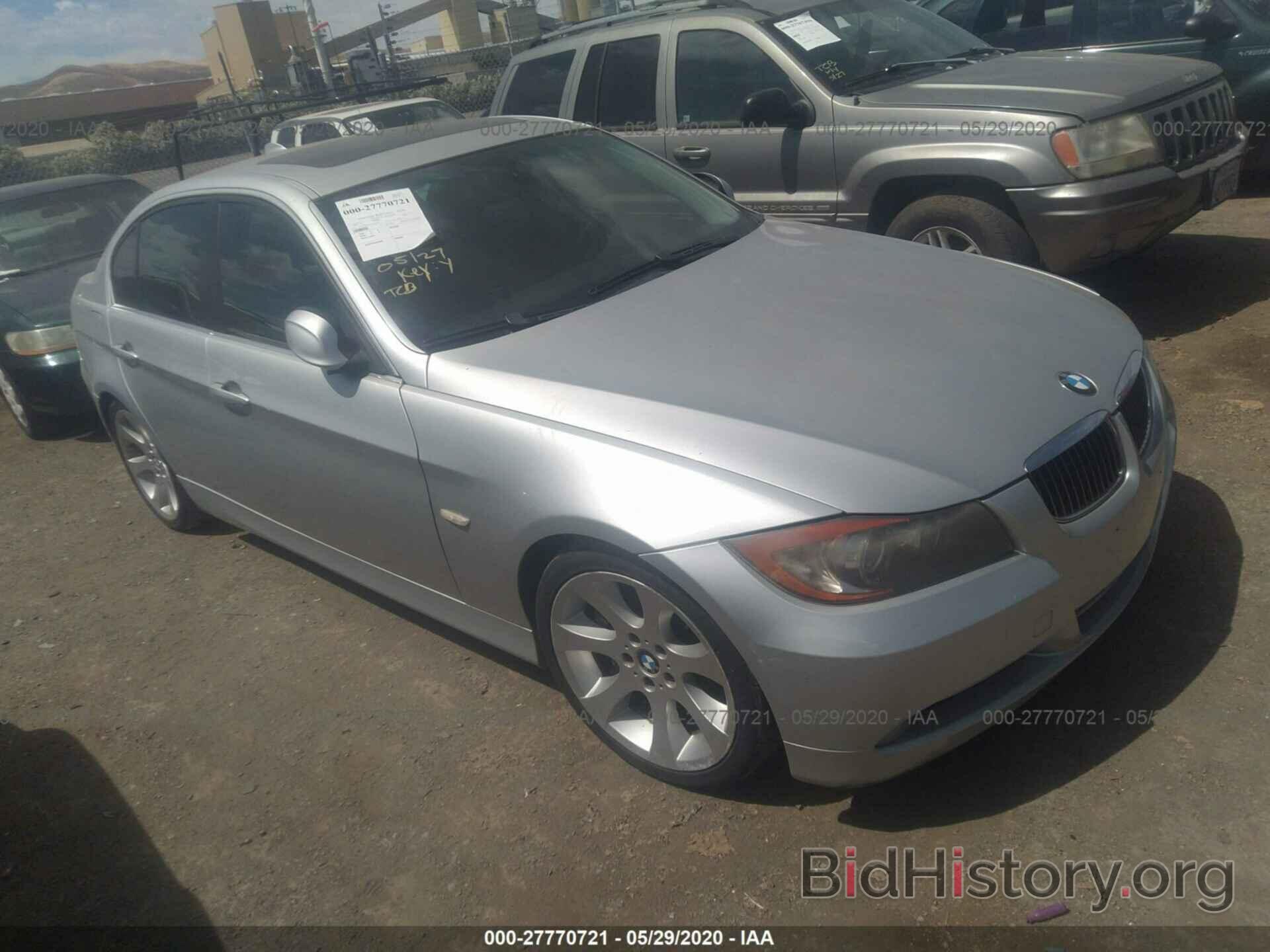 Photo WBAVB73517VH22140 - BMW 335 2007