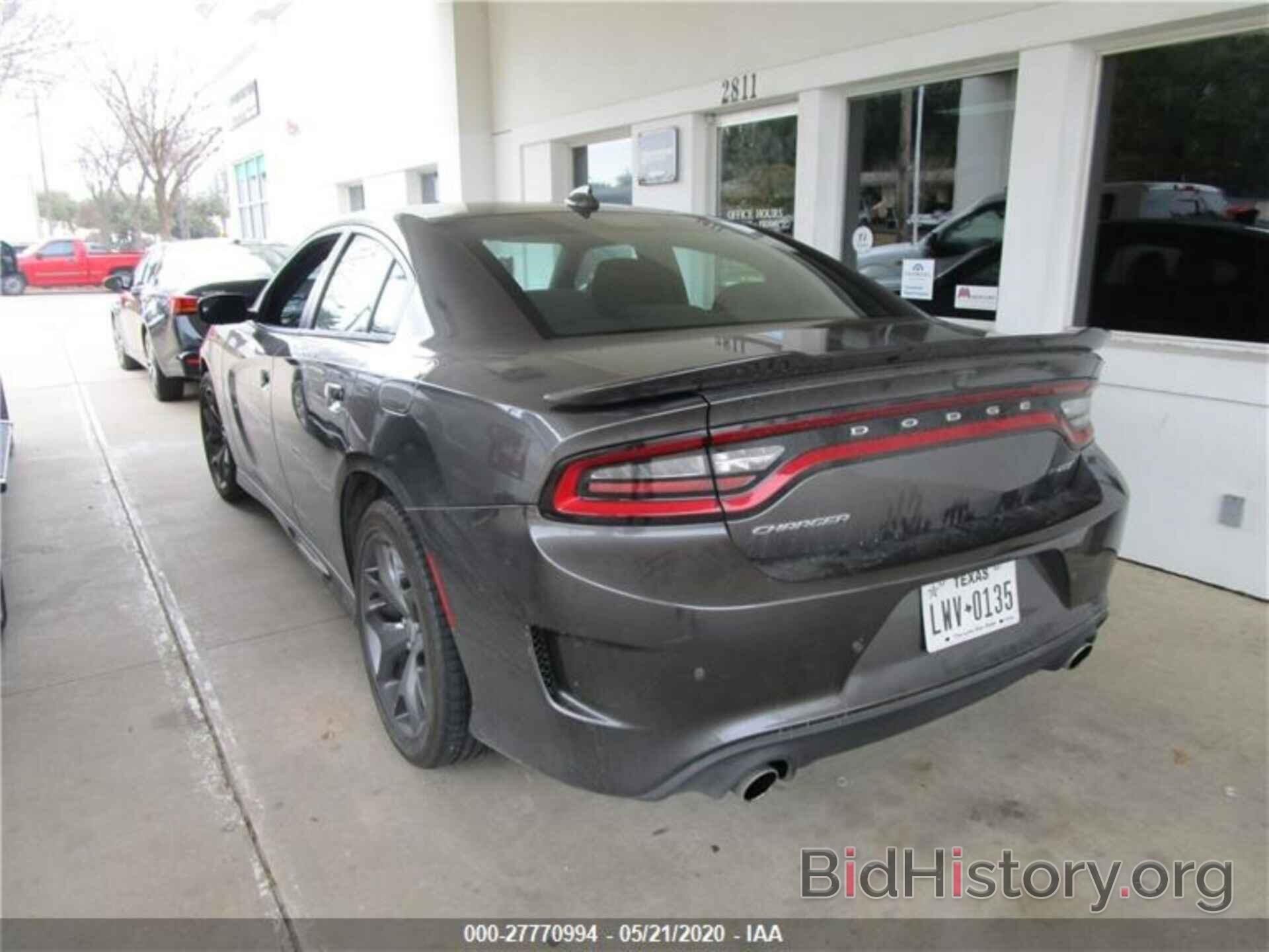 Photo 2C3CDXHG0KH584575 - DODGE CHARGER 2019