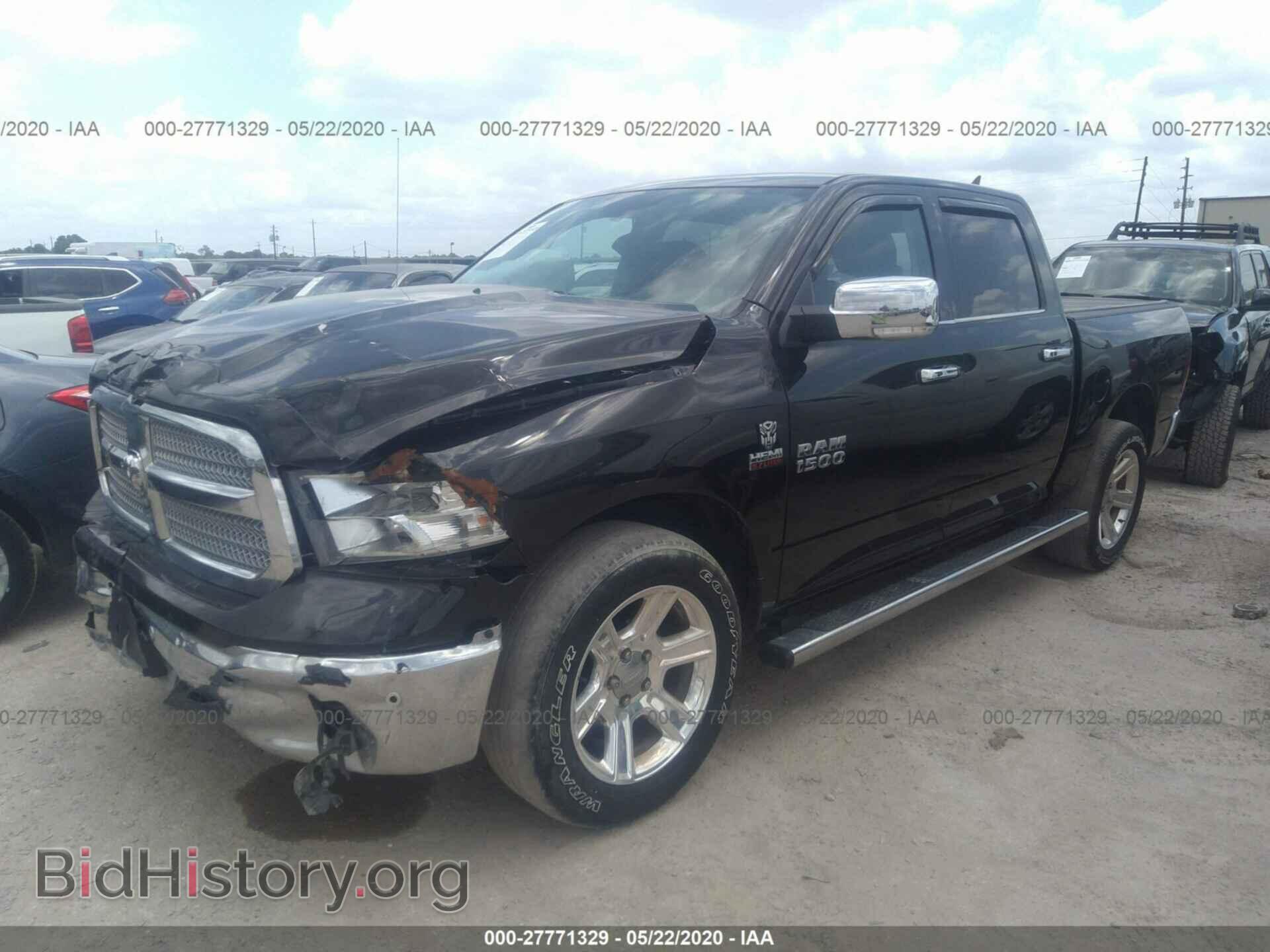 2017 RAM 1500 - VIN: 1C6RR6LT2HS825339 - Фото 2