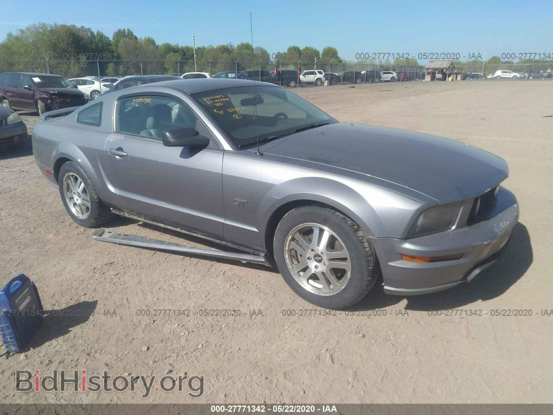 Photo 1ZVFT82HX75271144 - FORD MUSTANG 2007