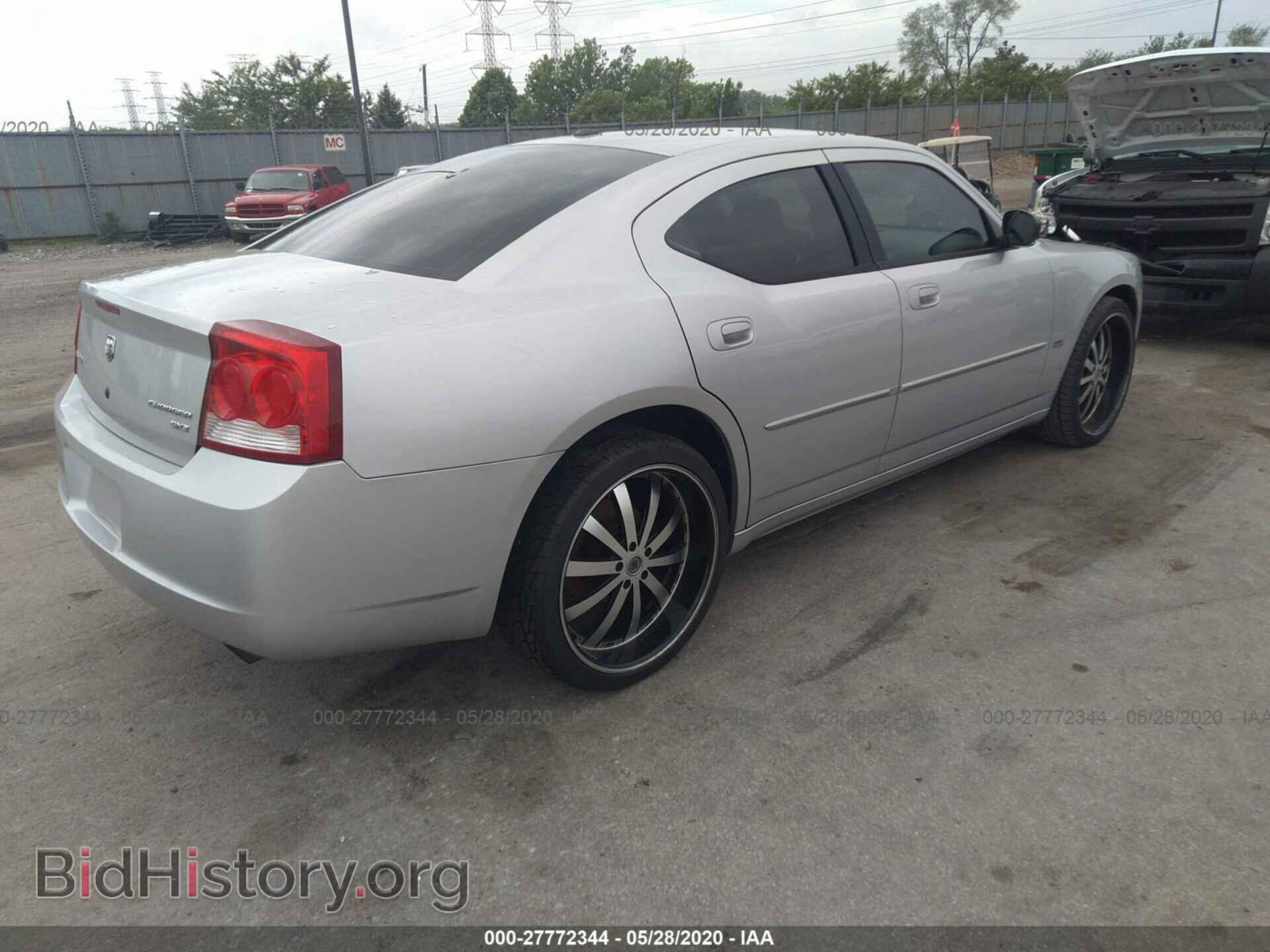 2010 DODGE CHARGER - VIN: 2B3CA3CV5AH187320 - Photo 4