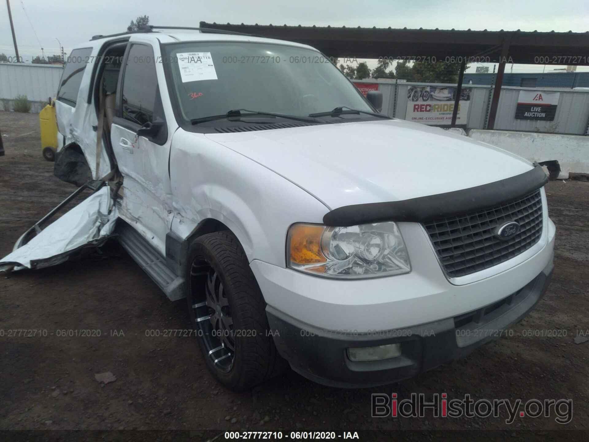 Photo 1FMRU15W74LB20585 - FORD EXPEDITION 2004