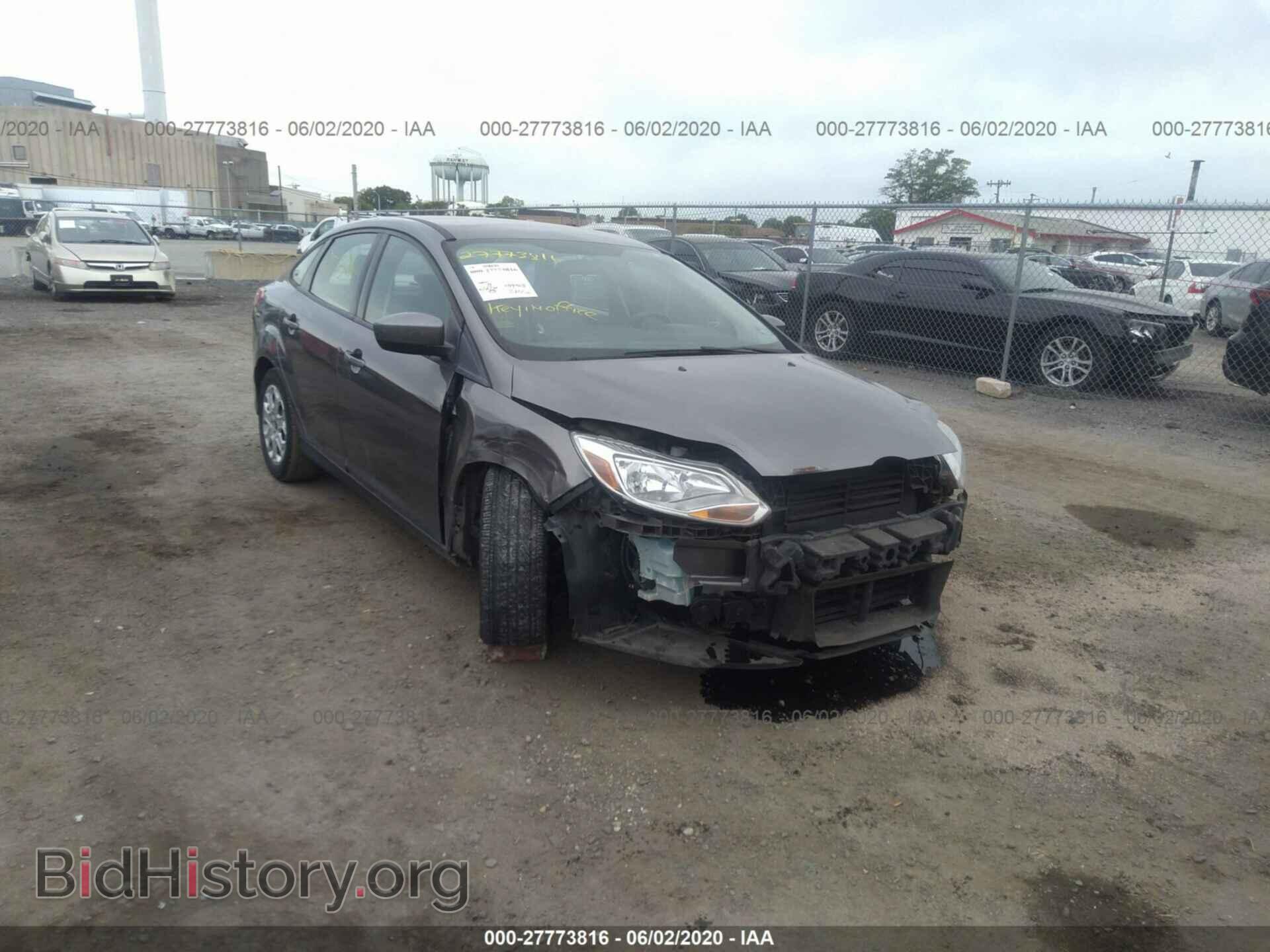 Photo 1FAHP3F23CL327073 - FORD FOCUS 2012