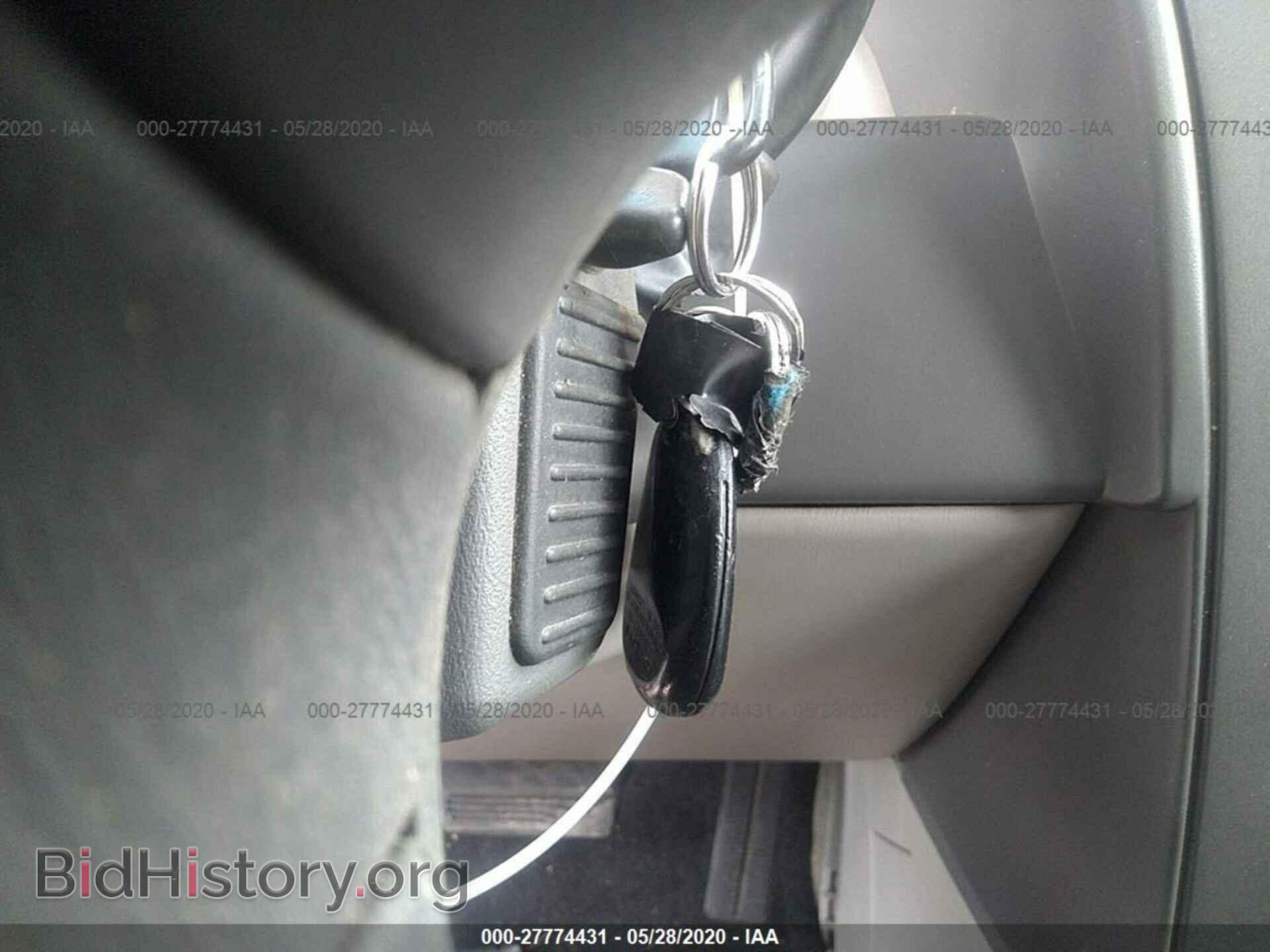 2004 BUICK RENDEZVOUS - VIN: 3G5DA03E84S527229 - Photo 11