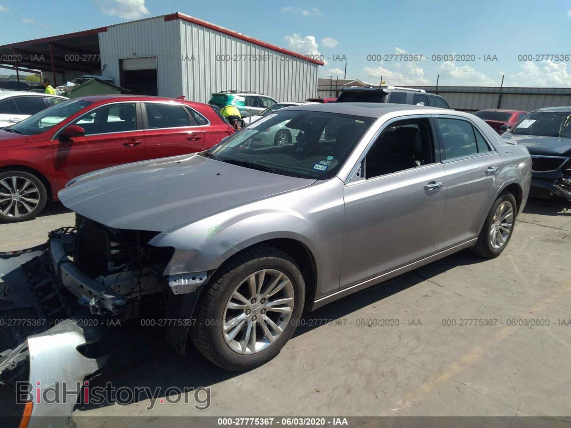 2016 CHRYSLER 300 - VIN: 2C3CCAEGXGH282223 - Фото 2
