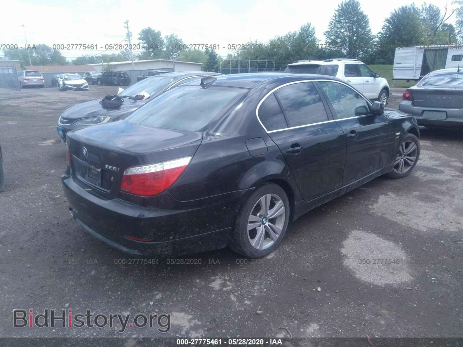 2010 BMW 528 - VIN: WBANV1C51AC445168 - Фото 4