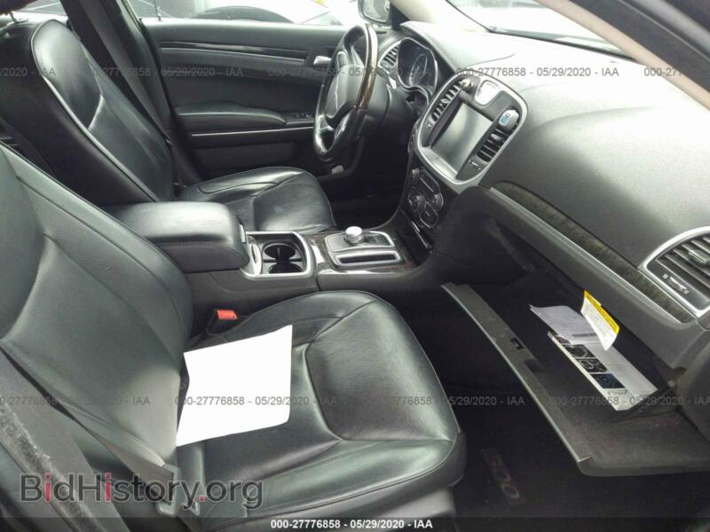 2016 Chrysler 300C (VIN 2C3CCAEGXGH223995) — фото 5 из 11