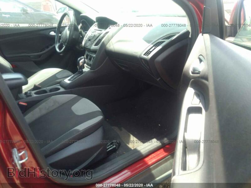 2014 Ford FOCUS (VIN 1FADP3F27EL165742) — photo 5 of 11