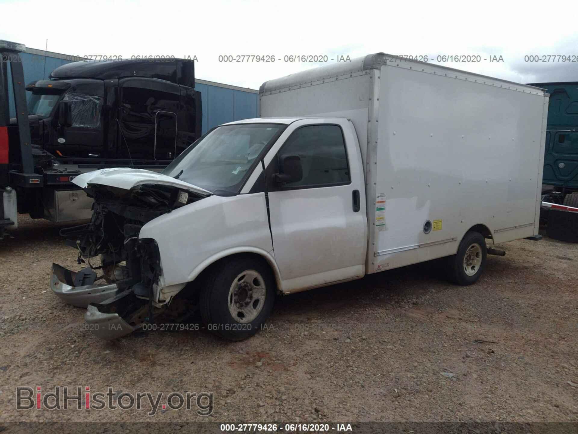 2012 GMC SAVANA - VIN: 1GDY72CA8C1907541 - Фото 2