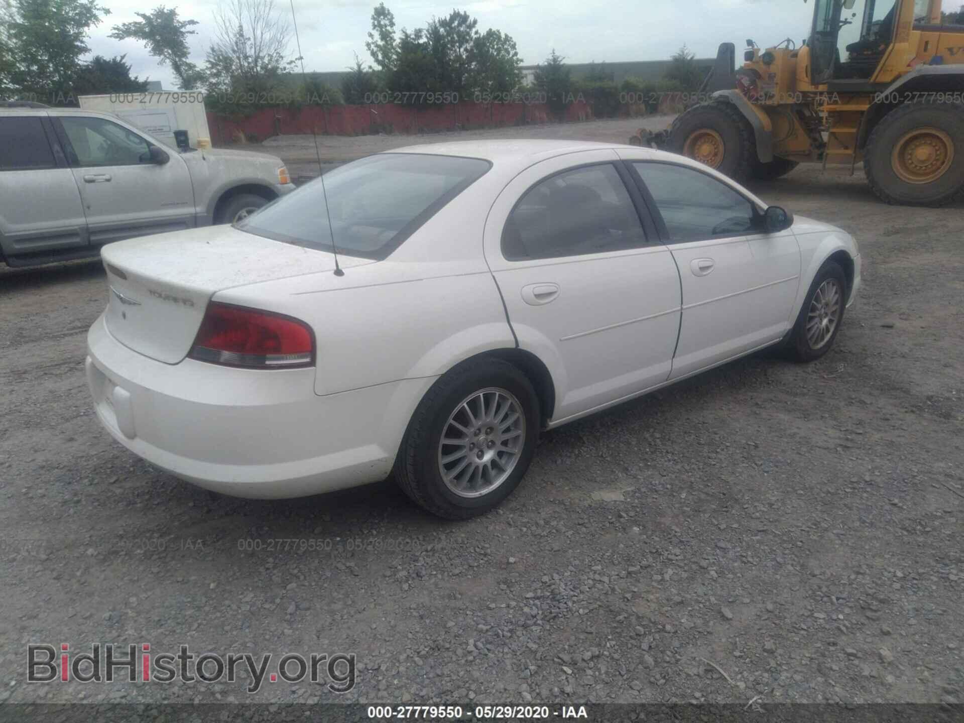 2005 CHRYSLER SEBRING - VIN: 1C3EL56RX5N669083 - Фото 4