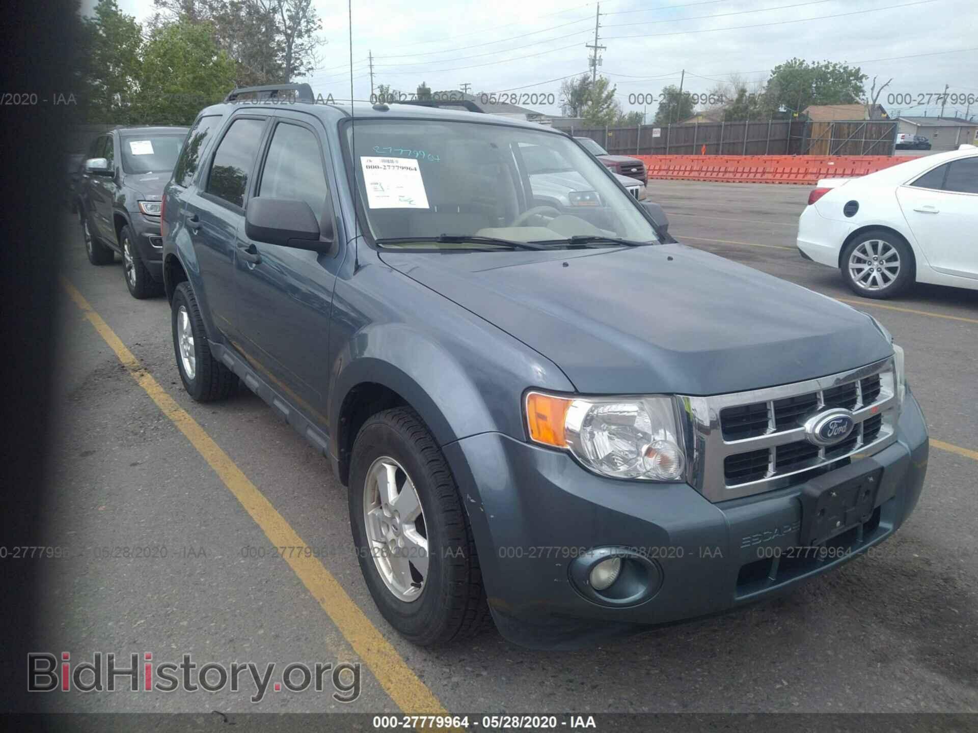 Фотография 1FMCU0D7XBKB36020 - FORD ESCAPE 2011
