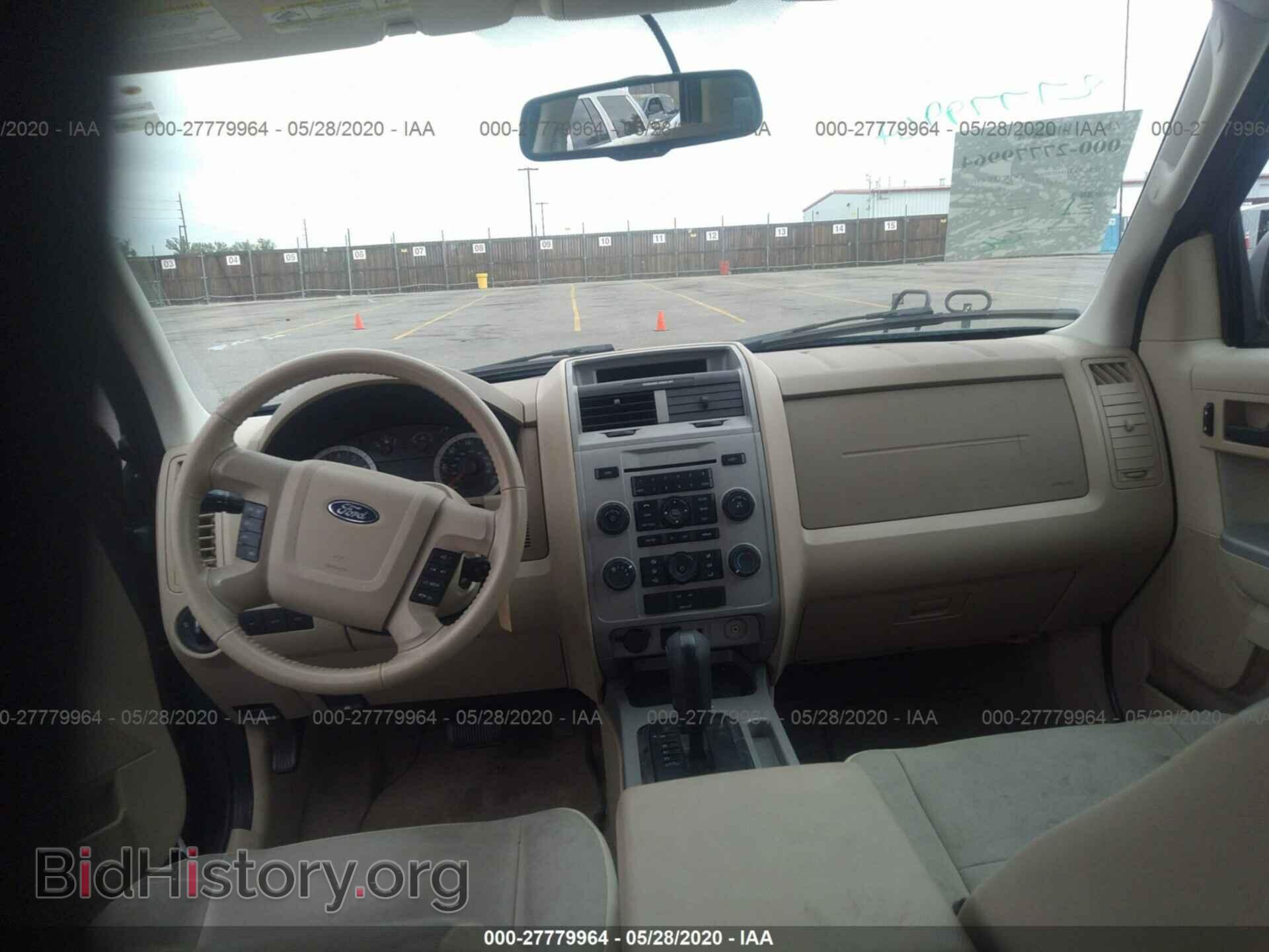 2011 FORD ESCAPE - VIN: 1FMCU0D7XBKB36020 - Фото 5
