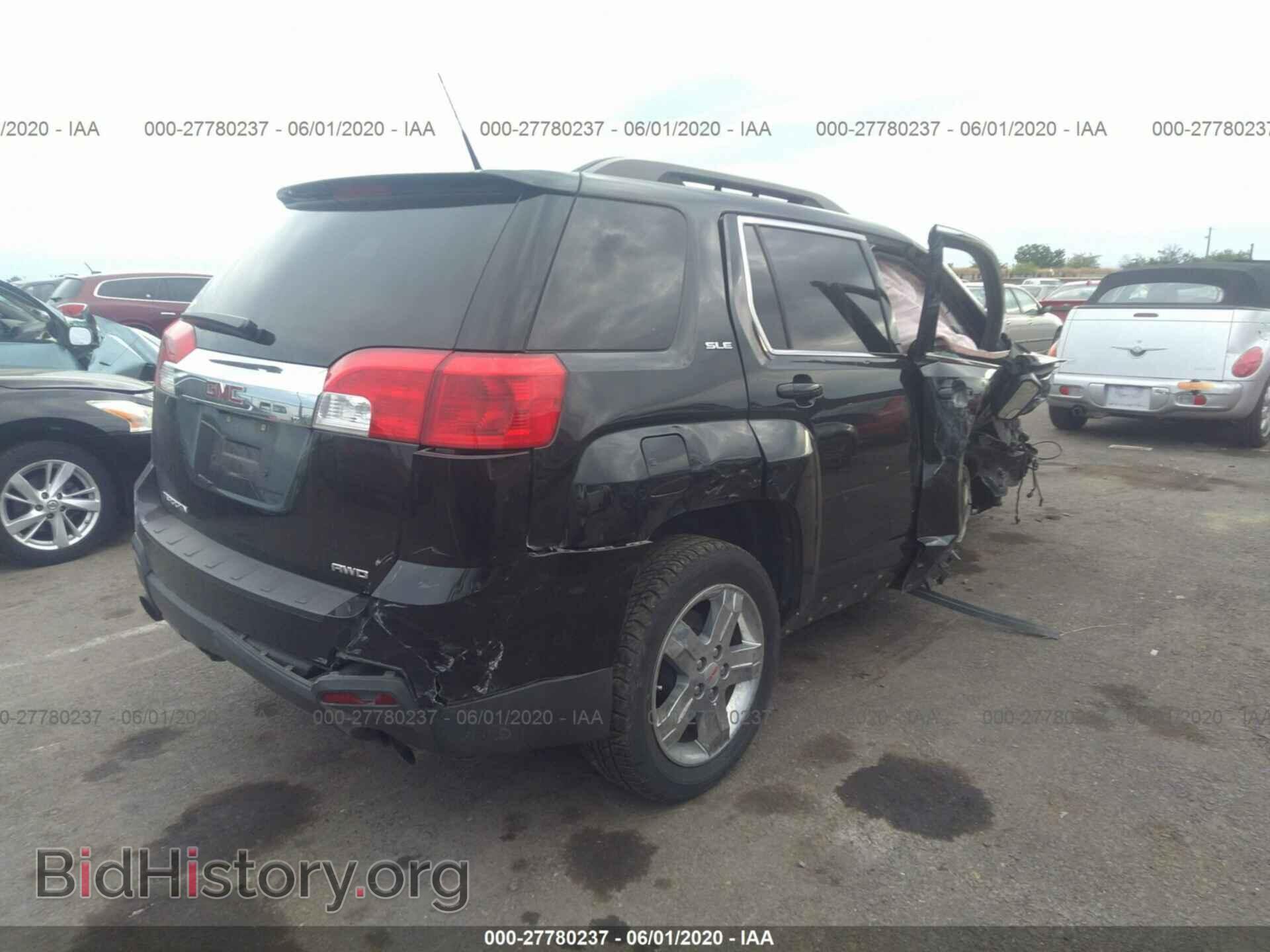 2012 GMC TERRAIN - VIN: 2GKFLTE55C6158521 - Фото 4