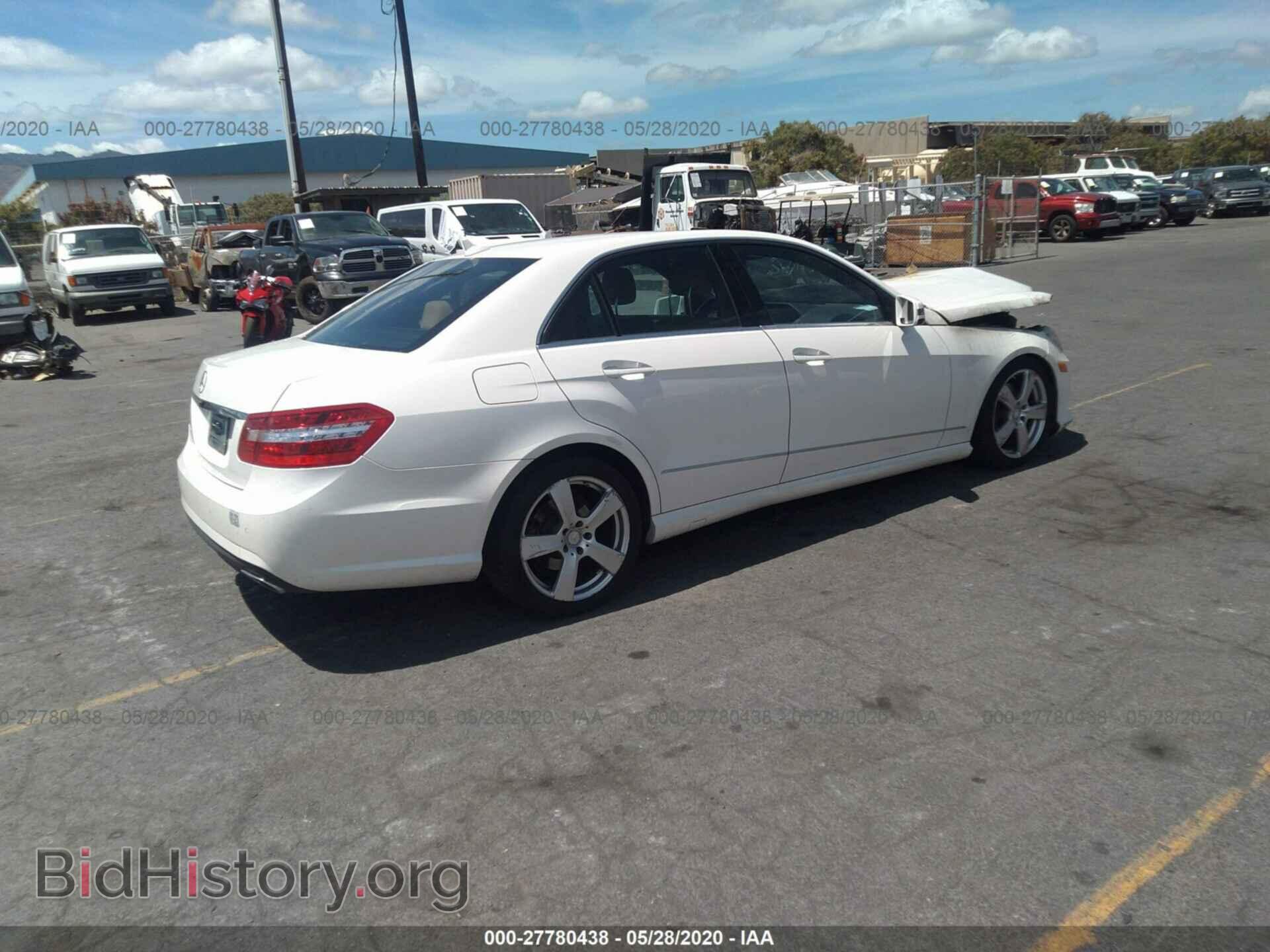 2011 MERCEDES-BENZ E-CLASS - VIN: WDDHF5GB4BA360204 - Фото 4