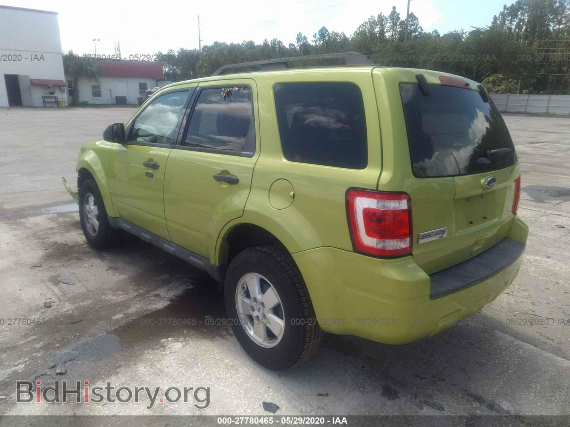 2011 FORD ESCAPE - VIN: 1FMCU0D79BKB88979 - Фото 3