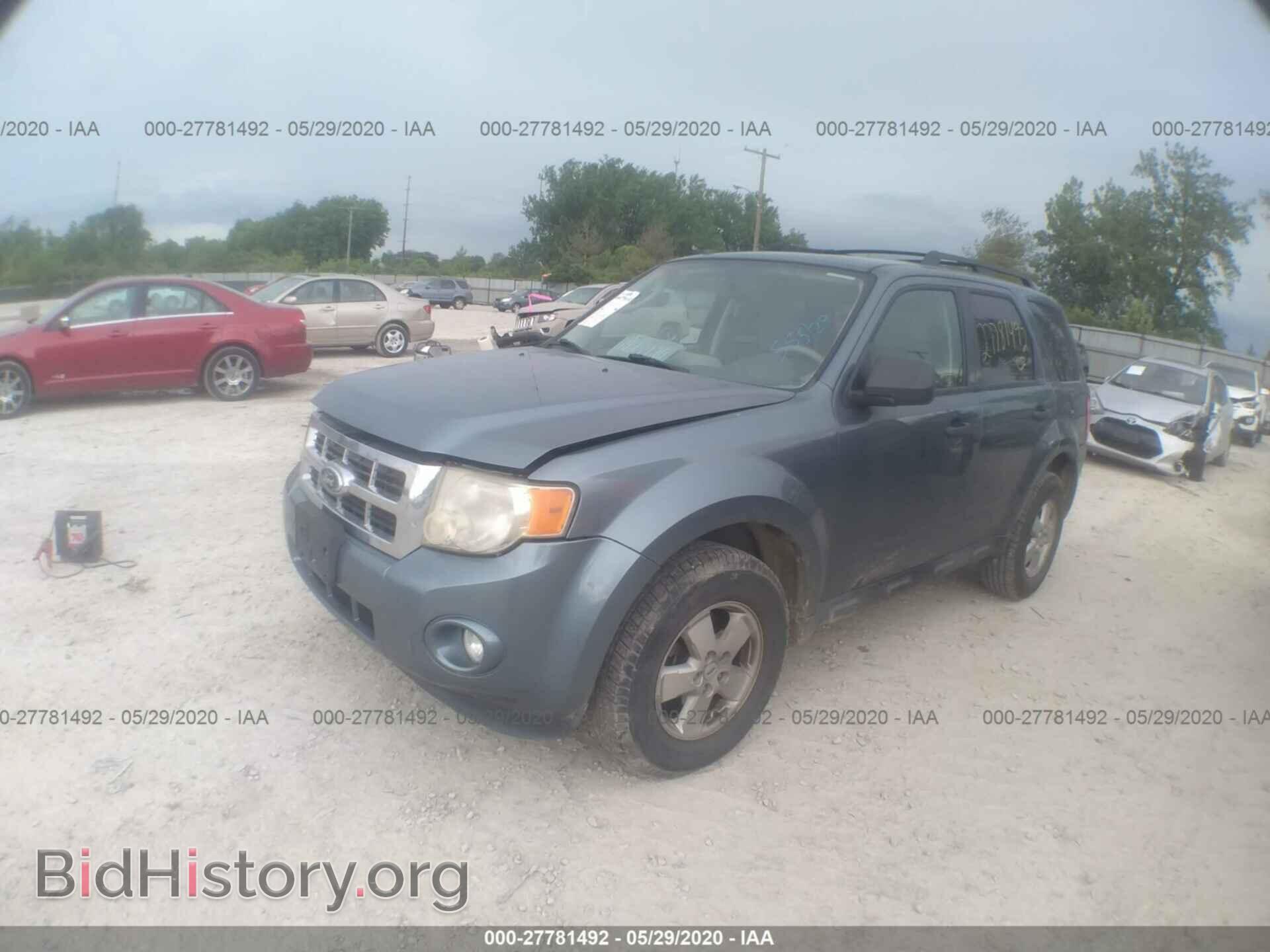 2012 FORD ESCAPE - VIN: 1FMCU0DG0CKA82762 - Фото 2