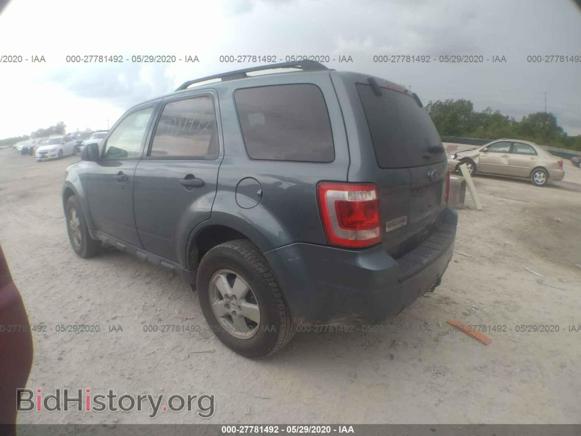 2012 FORD ESCAPE - VIN: 1FMCU0DG0CKA82762 - Фото 3