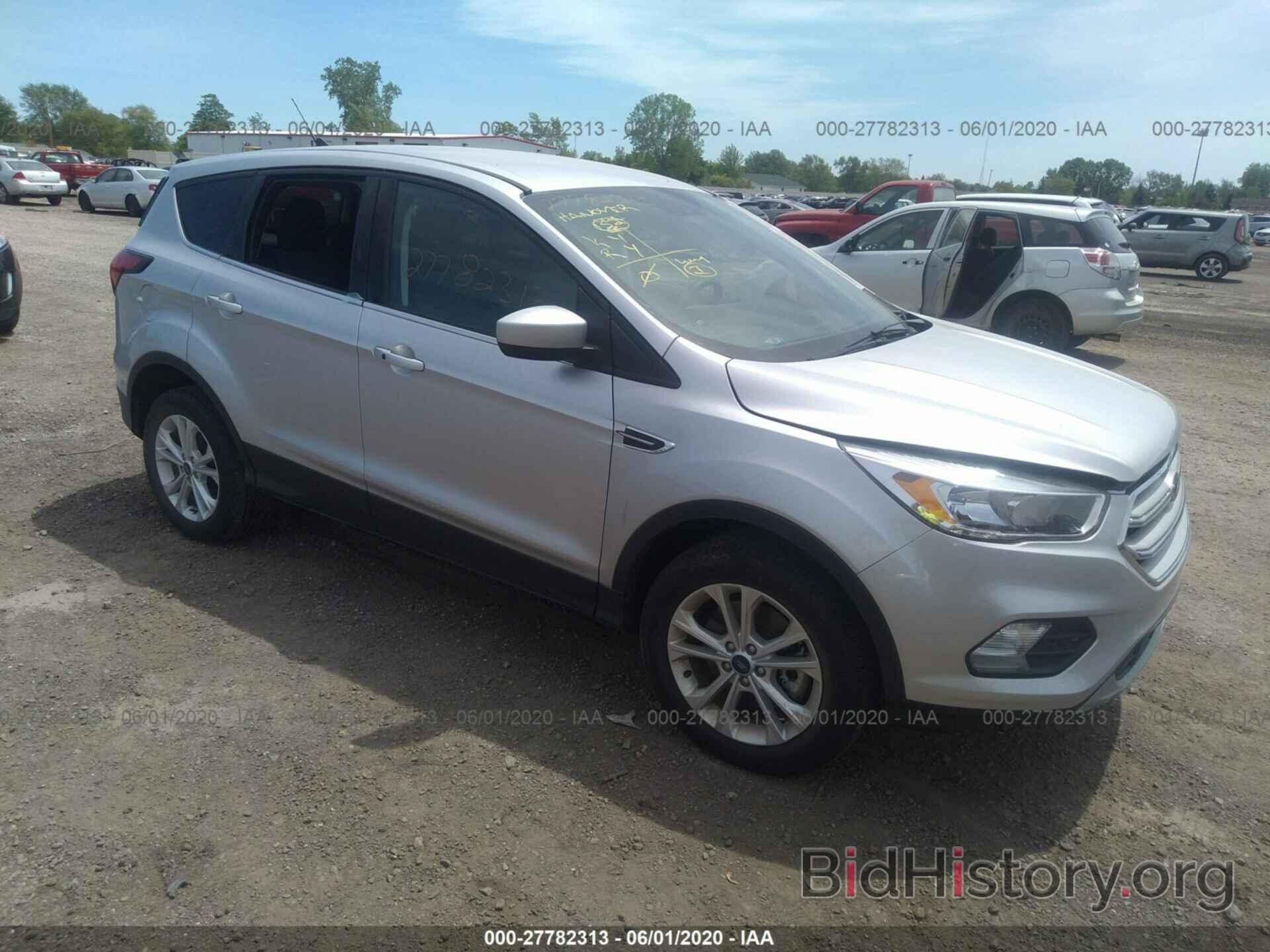 Photo 1FMCU9GD7KUA53350 - FORD ESCAPE 2019