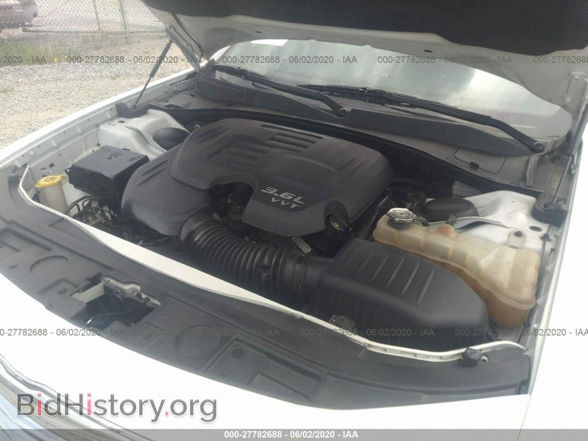 2012 CHRYSLER 300 - VIN: 2C3CCAAG2CH234621 - Photo 10