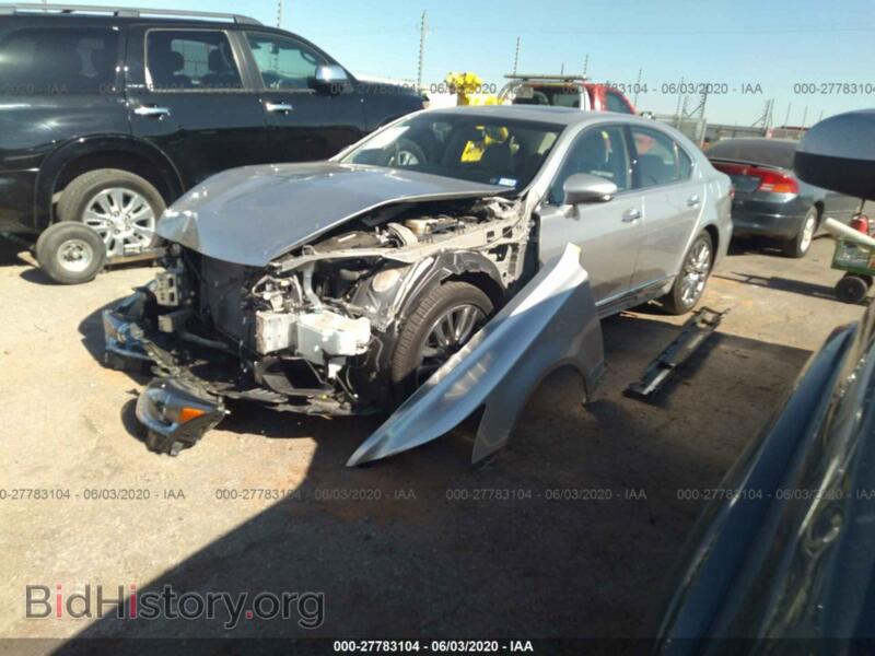 2014 Lexus LS (VIN JTHBL5EF9E5133018) — фото 2 из 11