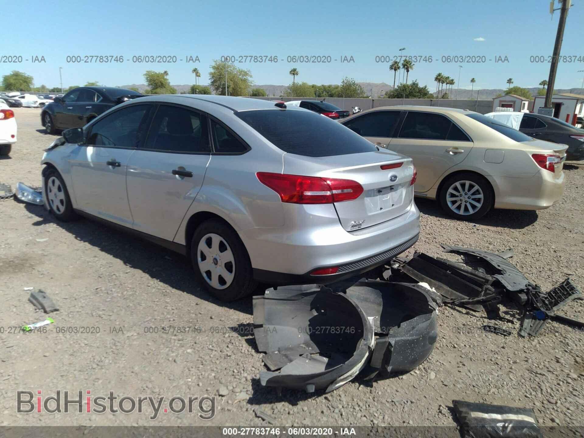 2017 FORD FOCUS - VIN: 1FADP3E2XHL245882 - Photo 3