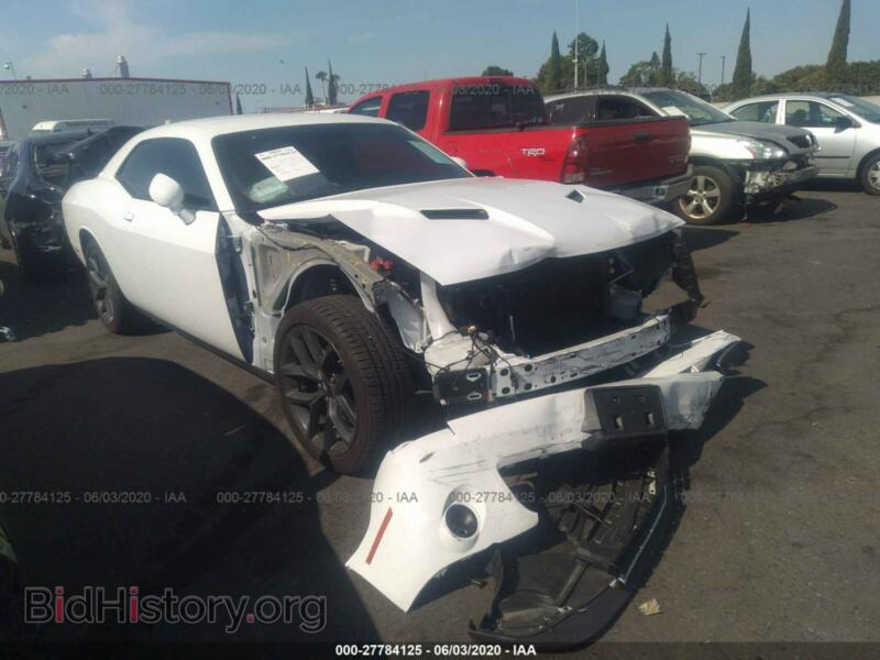 2019 Dodge CHALLENGER SXT (VIN 2C3CDZAG7KH680063) — фото 1 из 11, IAAI, повреждение: передняя часть