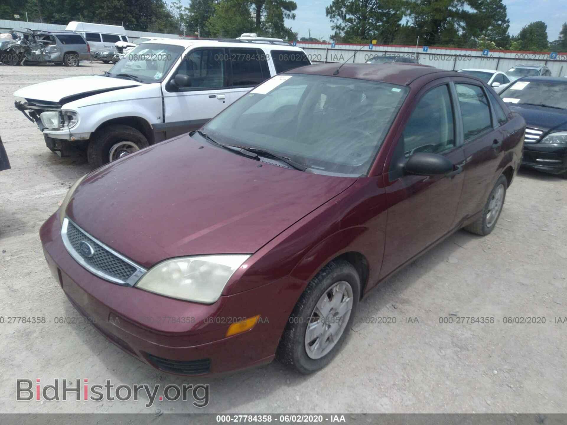 2007 FORD FOCUS - VIN: 1FAFP34N87W220643 - Фото 2