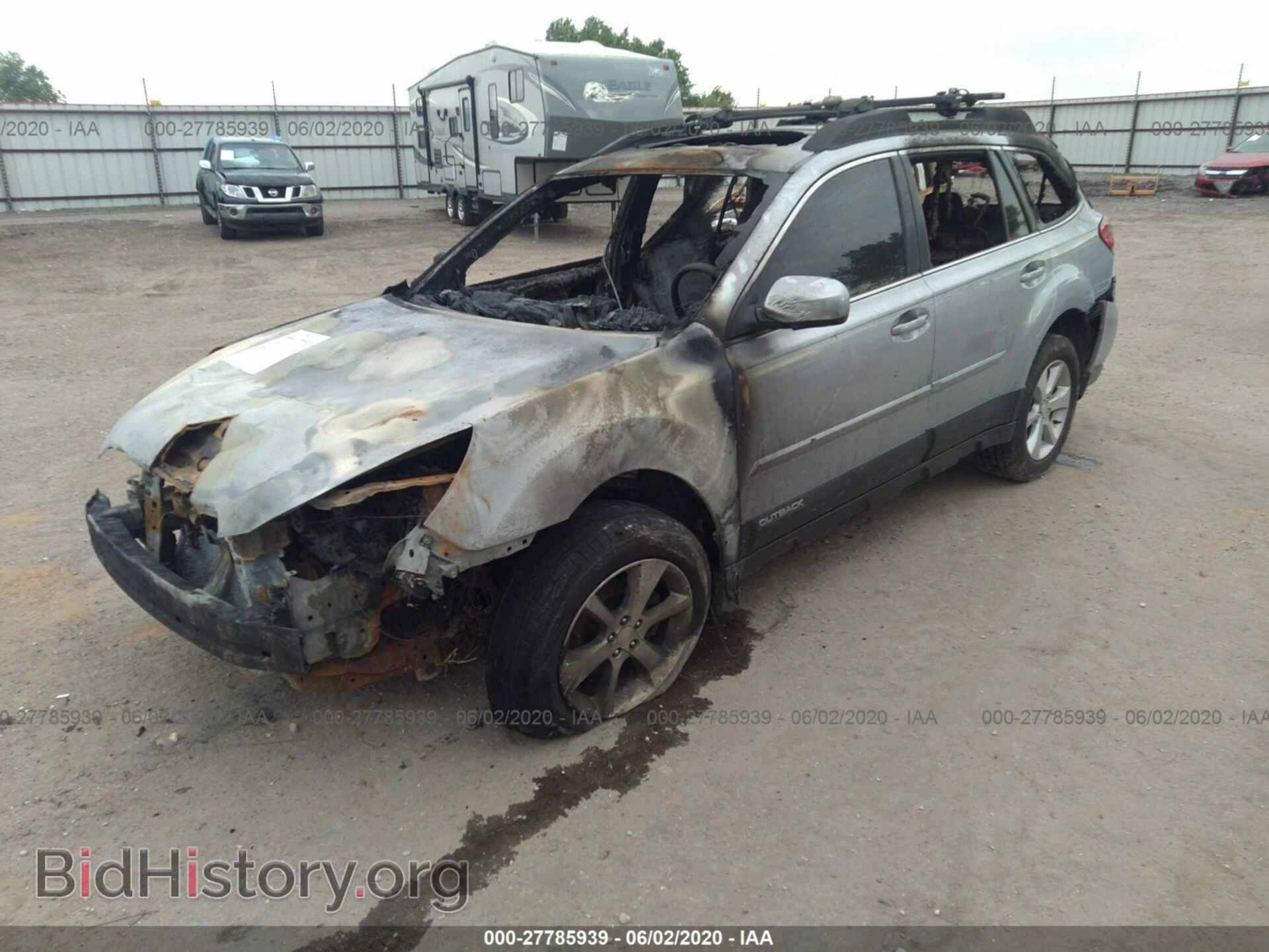 2014 SUBARU OUTBACK - VIN: 4S4BRCLC0E3207043 - Фото 2