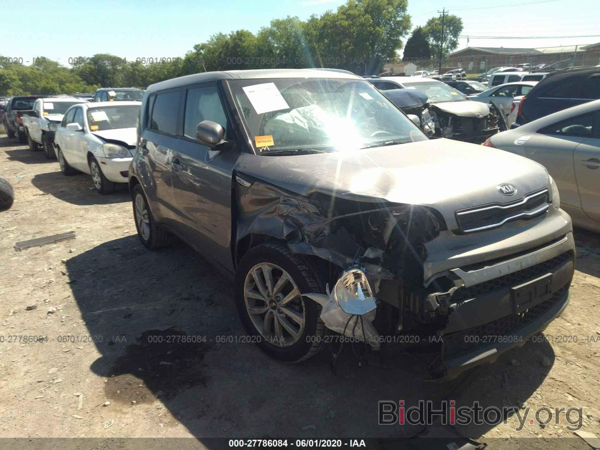 Photo KNDJP3A56J7542465 - KIA SOUL 2018