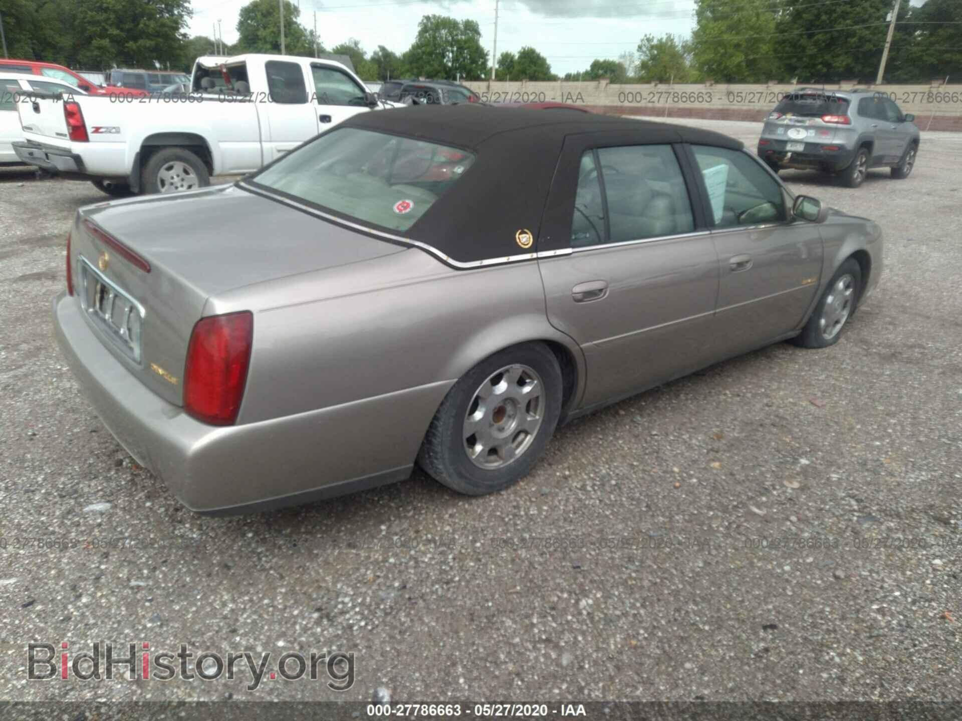 2002 CADILLAC DEVILLE - VIN: 1G6KD54Y02U280933 - Photo 4