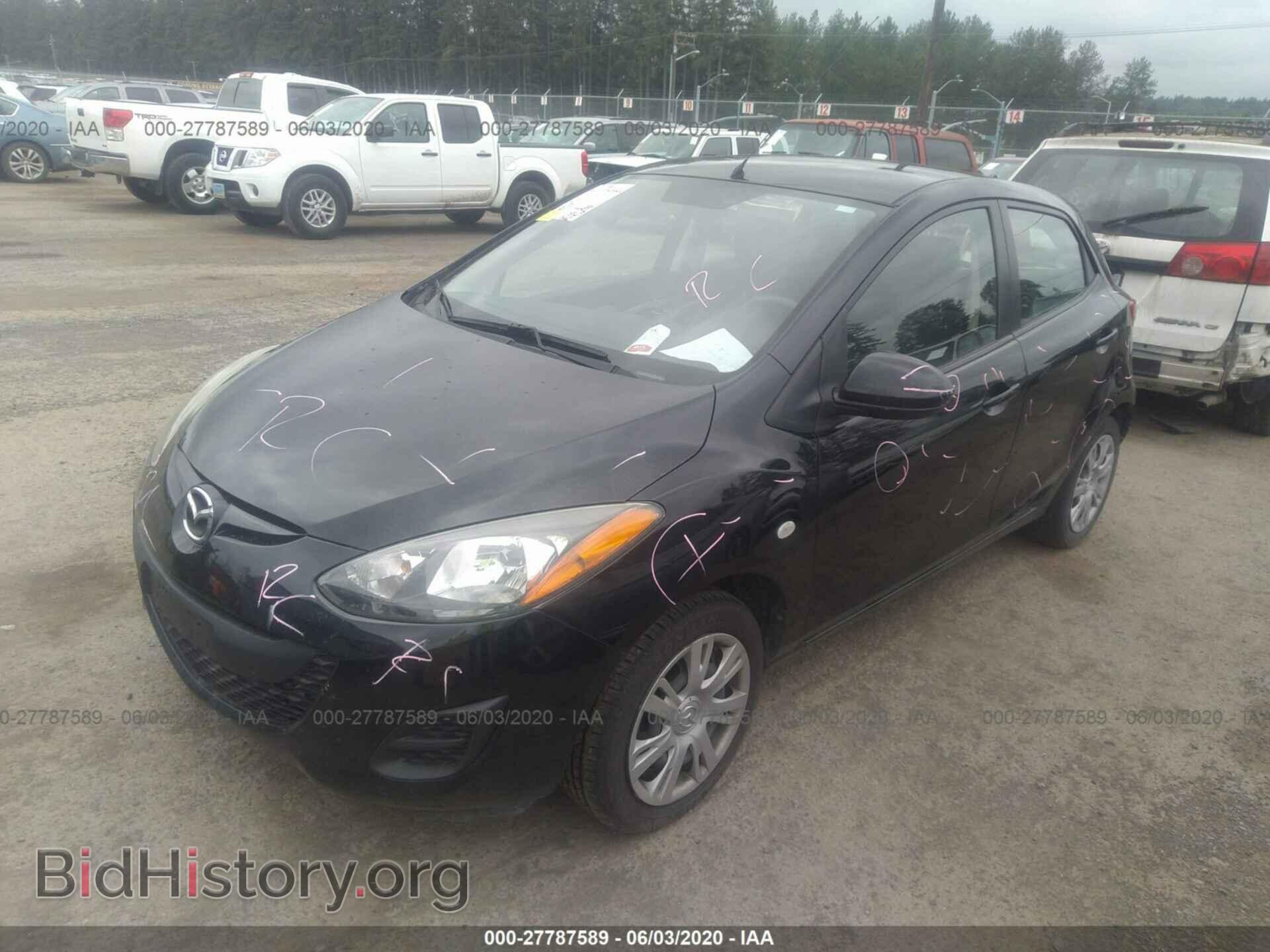 2014 MAZDA MAZDA2 - VIN: JM1DE1KZ4E0186735 - Фото 2