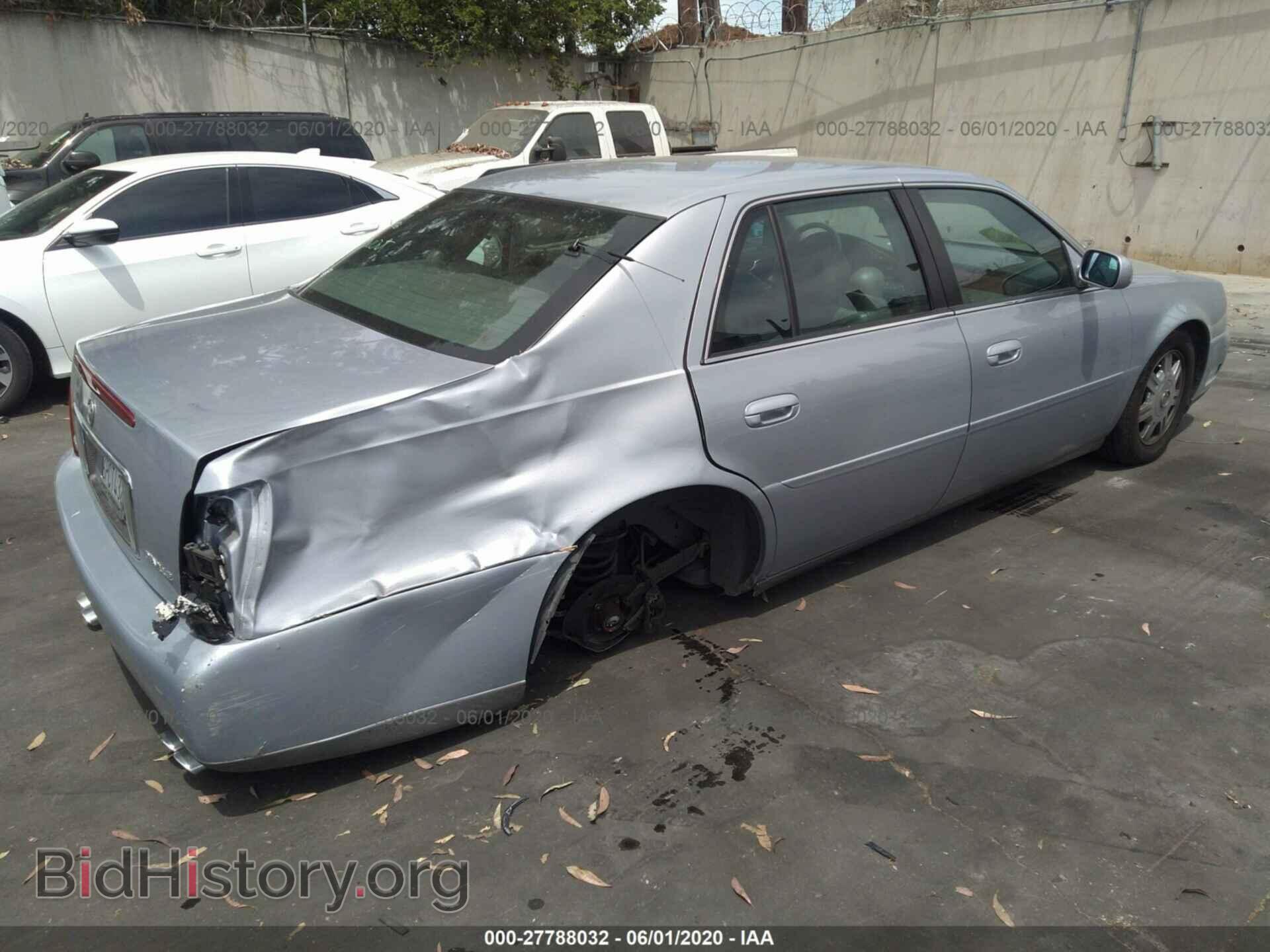2004 CADILLAC DEVILLE - VIN: 1G6KD54Y64U256588 - Photo 4