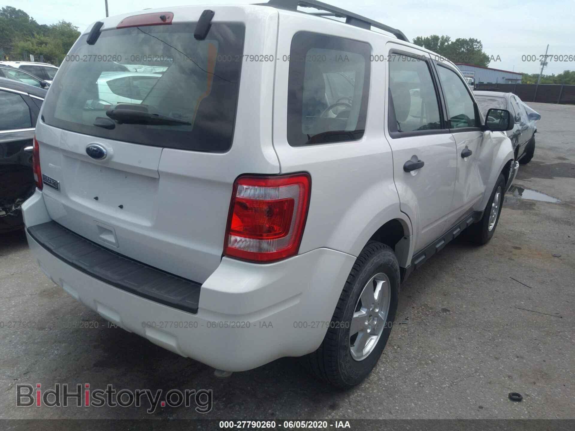 2011 FORD ESCAPE - VIN: 1FMCU0C77BKC24475 - Фото 4