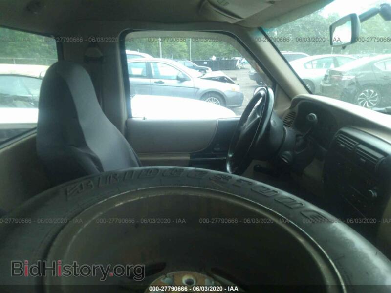 2000 Mazda B2500 (VIN 4F4YR12C7YTM20152) — photo 5 of 11