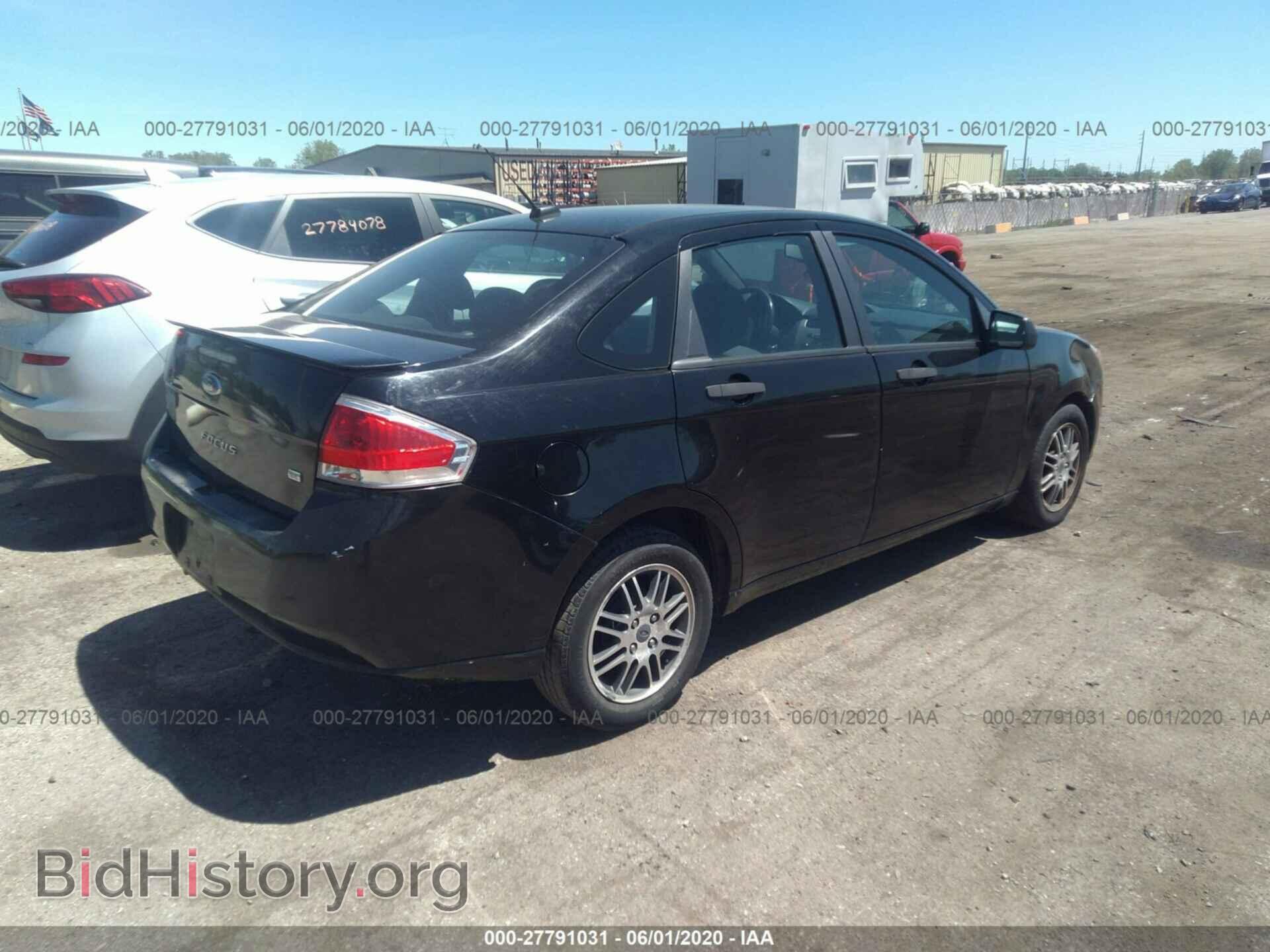 2011 FORD FOCUS - VIN: 1FAHP3FN6BW199676 - Фото 4