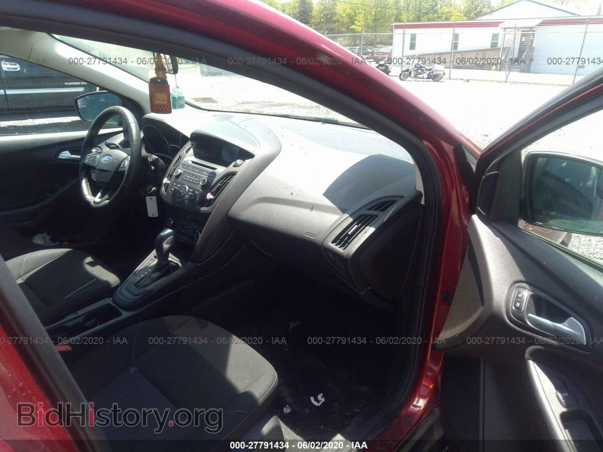 2016 FORD FOCUS - VIN: 1FADP3F27GL378015 - Photo 5
