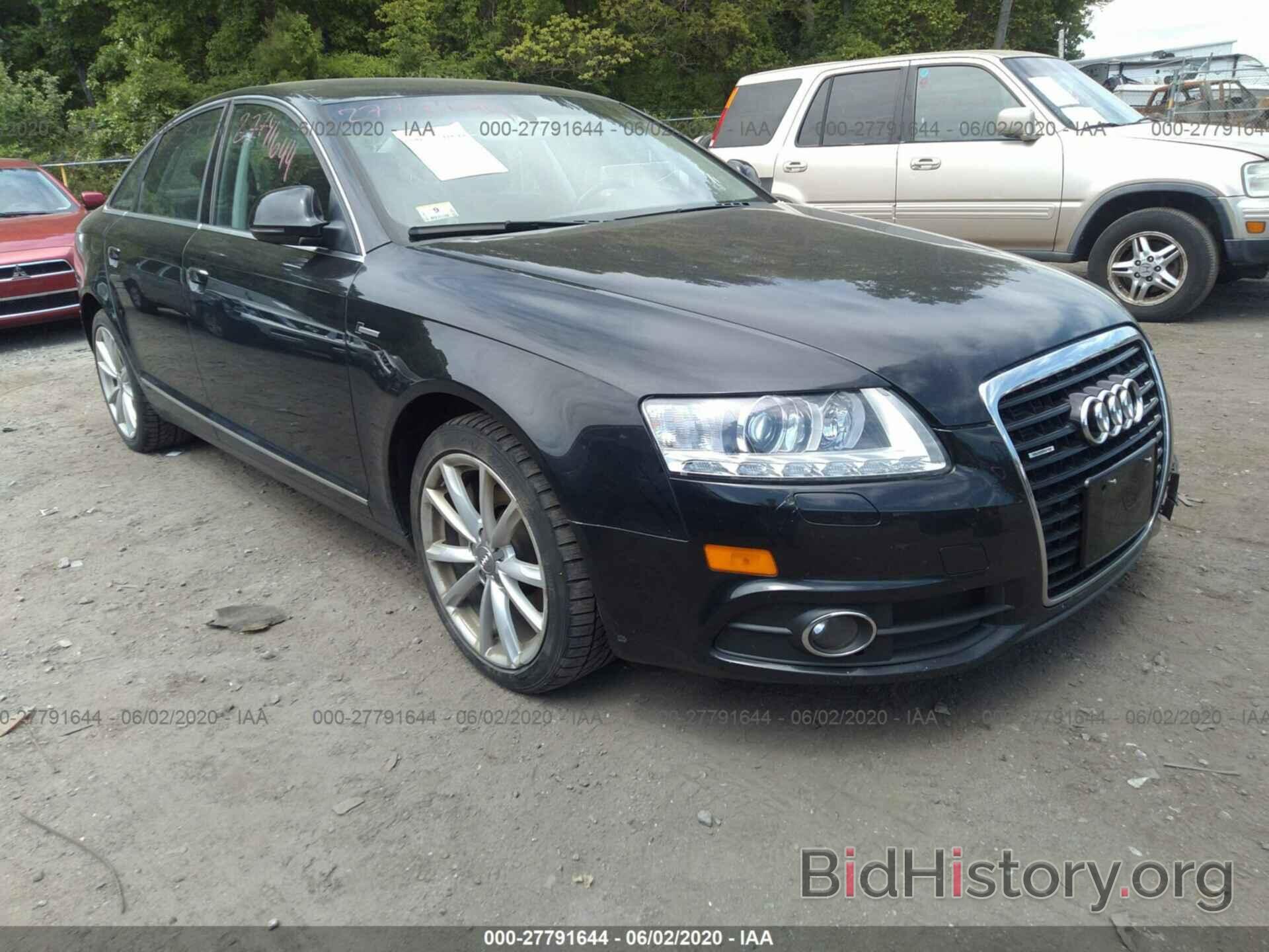 Photo WAUKGAFBXBN055156 - AUDI A6 2011