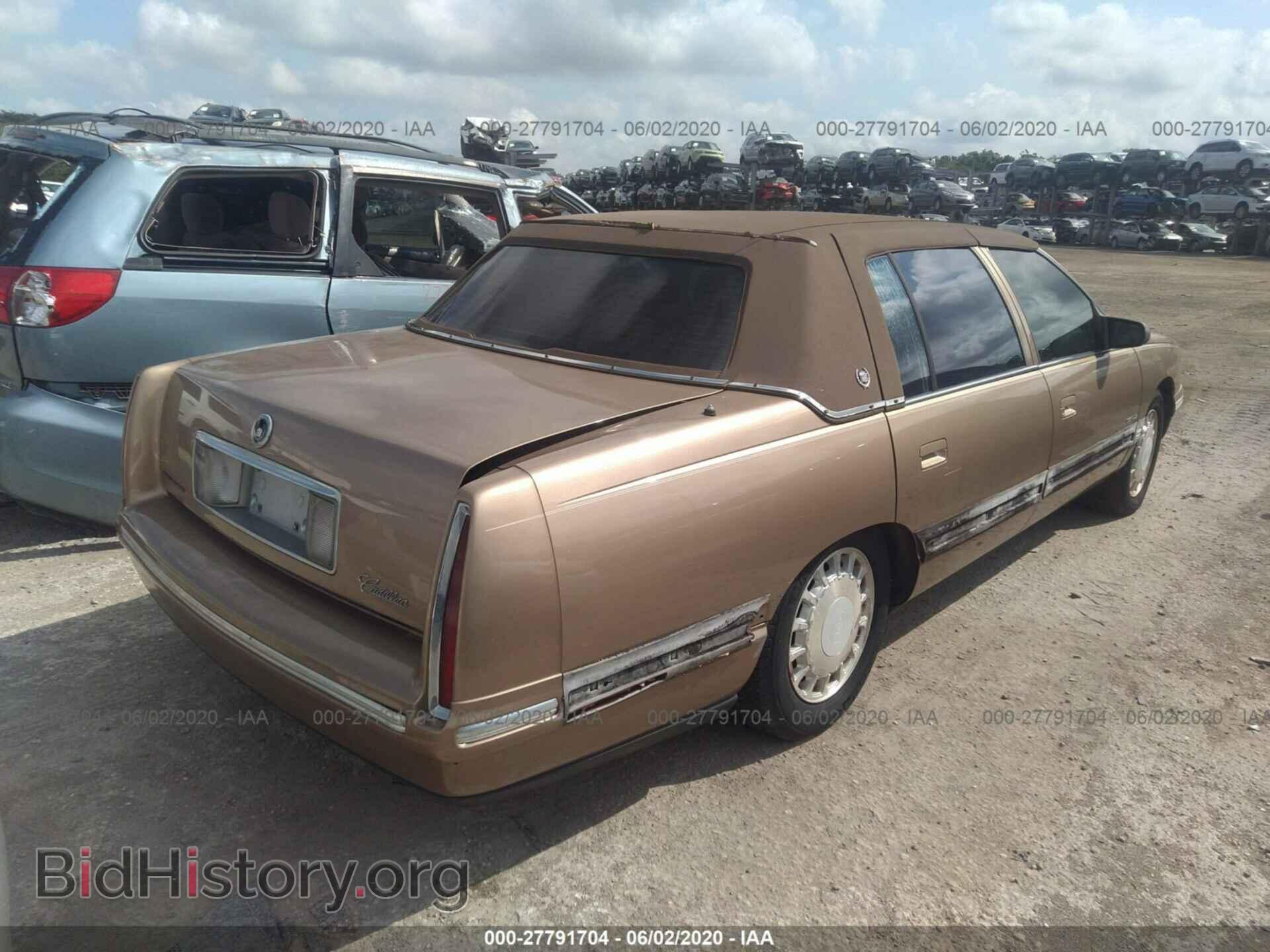 1998 CADILLAC DEVILLE - VIN: 1G6KD54Y8WU742905 - Photo 4