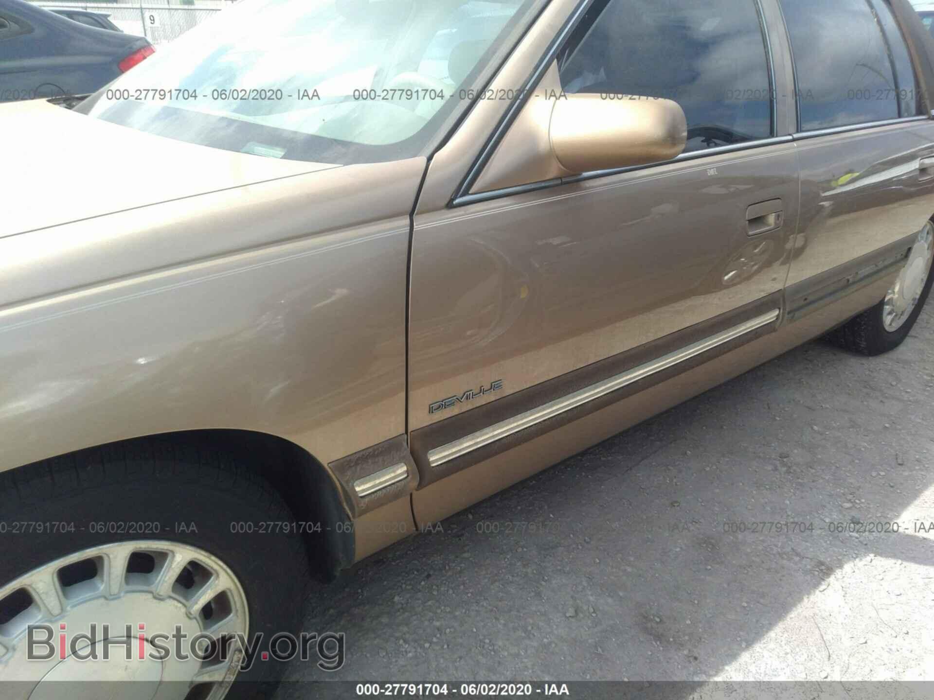 1998 CADILLAC DEVILLE - VIN: 1G6KD54Y8WU742905 - Photo 6