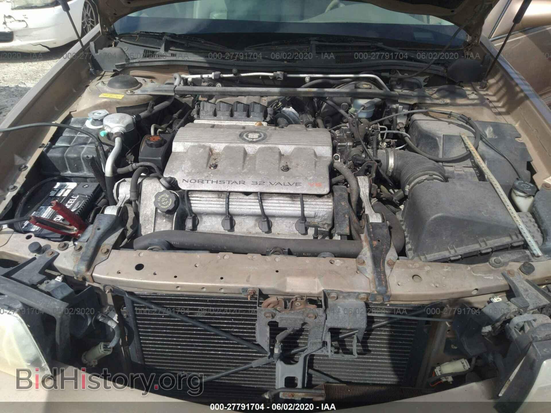 1998 CADILLAC DEVILLE - VIN: 1G6KD54Y8WU742905 - Photo 10