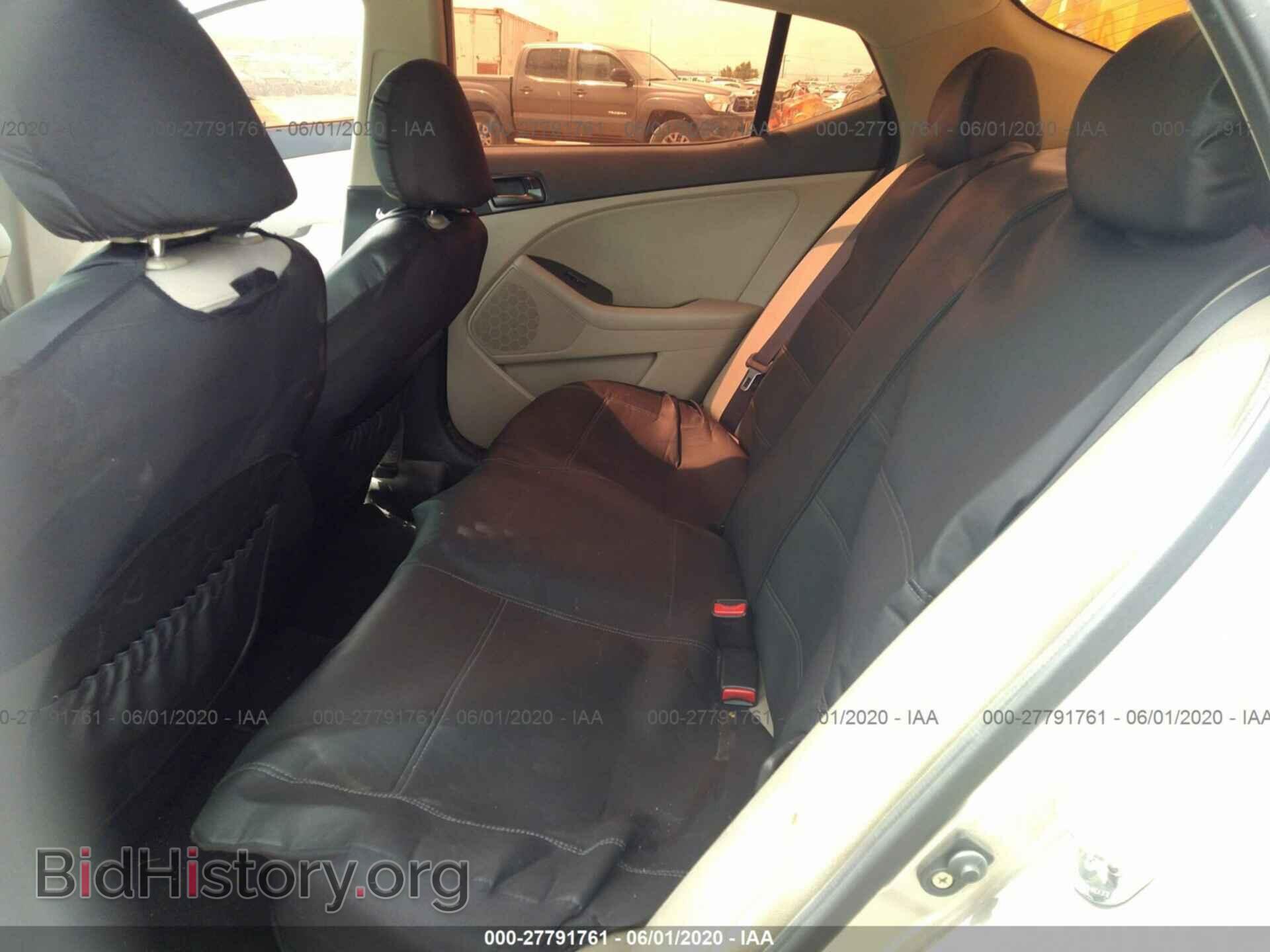 2014 KIA OPTIMA - VIN: KNAGM4A74E5479519 - Фото 8